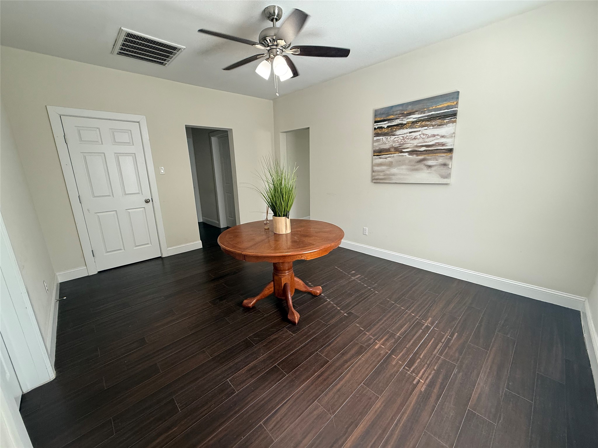7125 Avenue E Property Photo 6