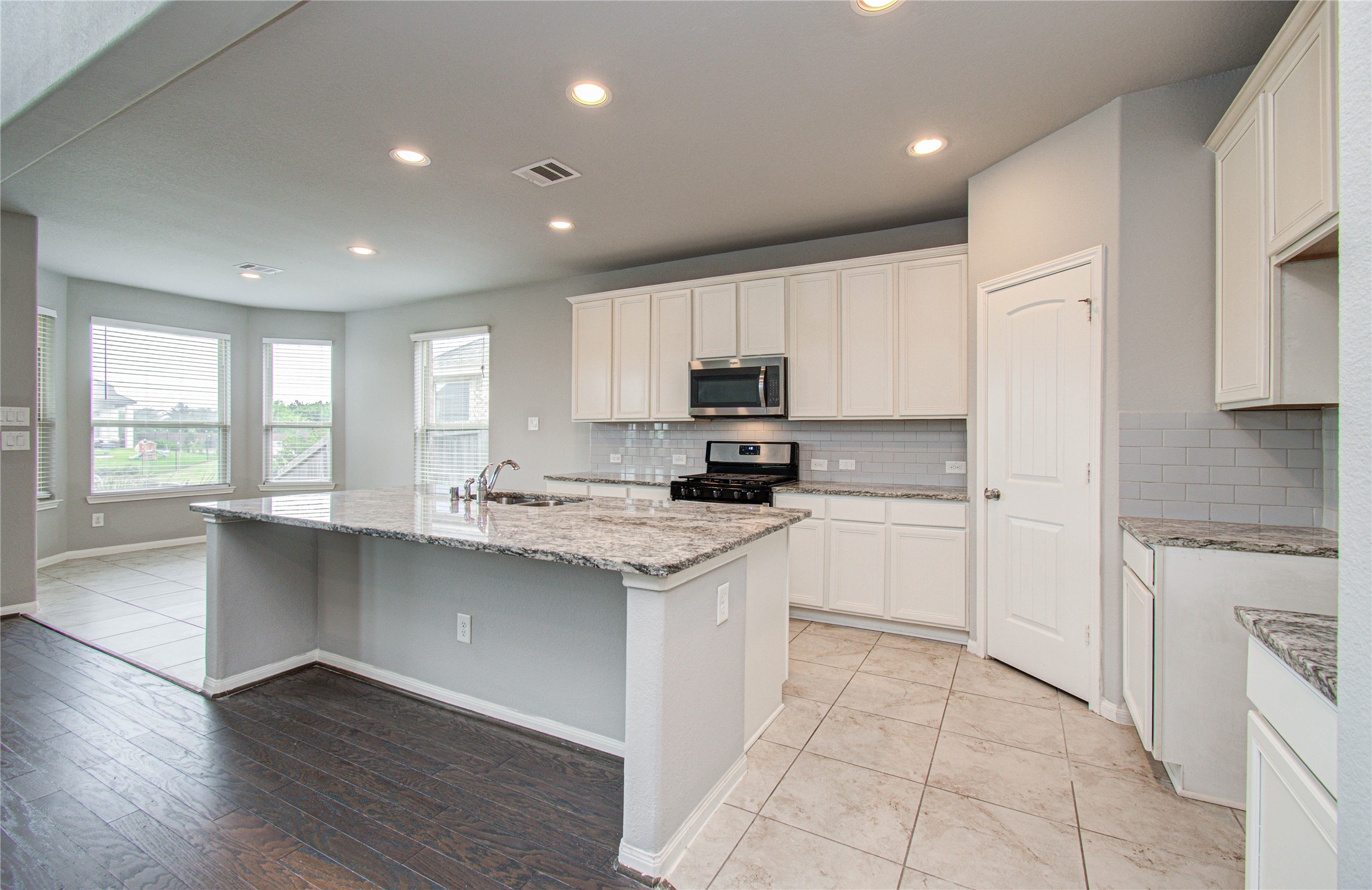 24331 Kee Cresta Court Property Photo 6