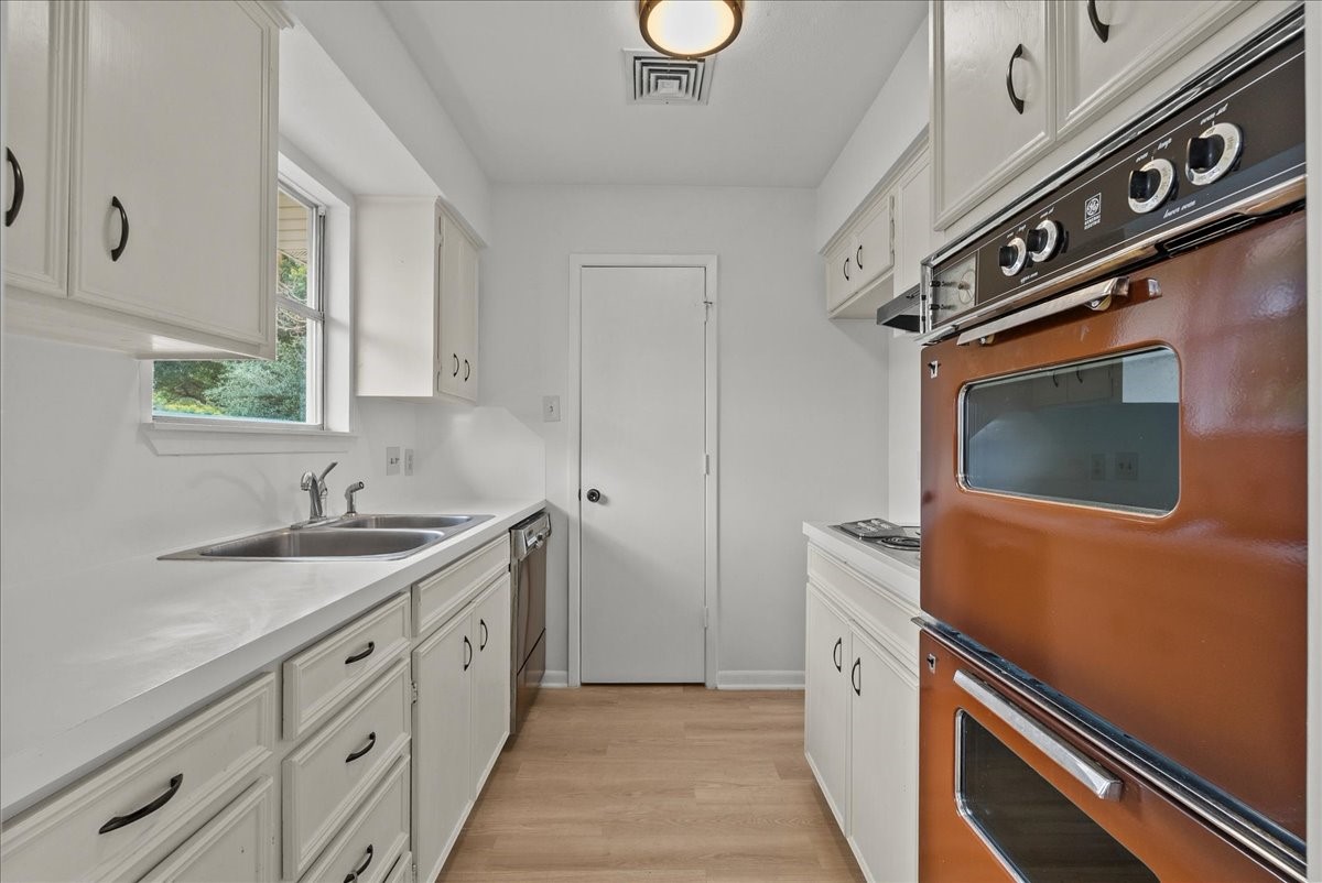 5762 Birdwood Road Property Photo 34