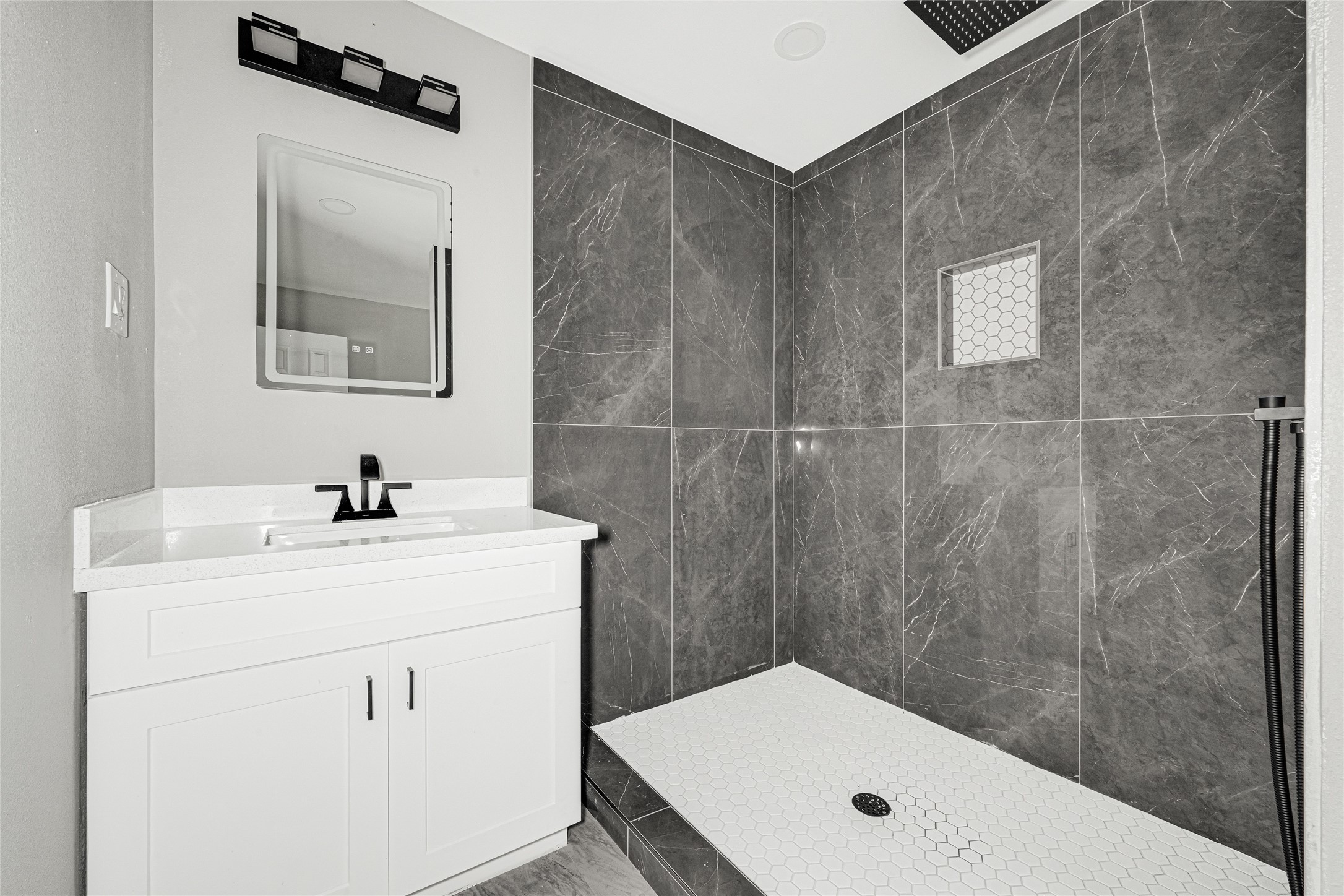 7218 Bretshire Drive Property Photo 35