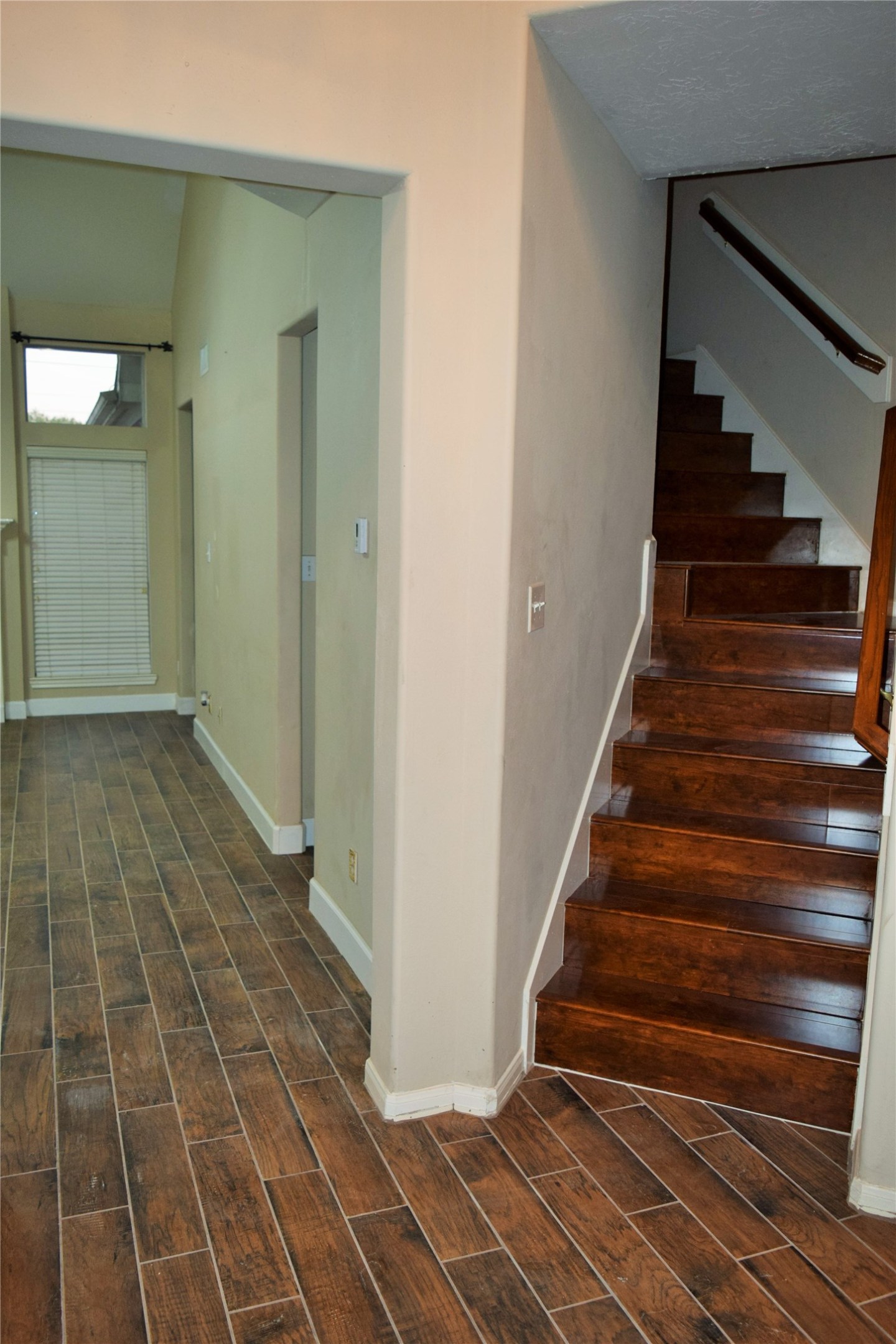 731 Annies Way Property Photo 6