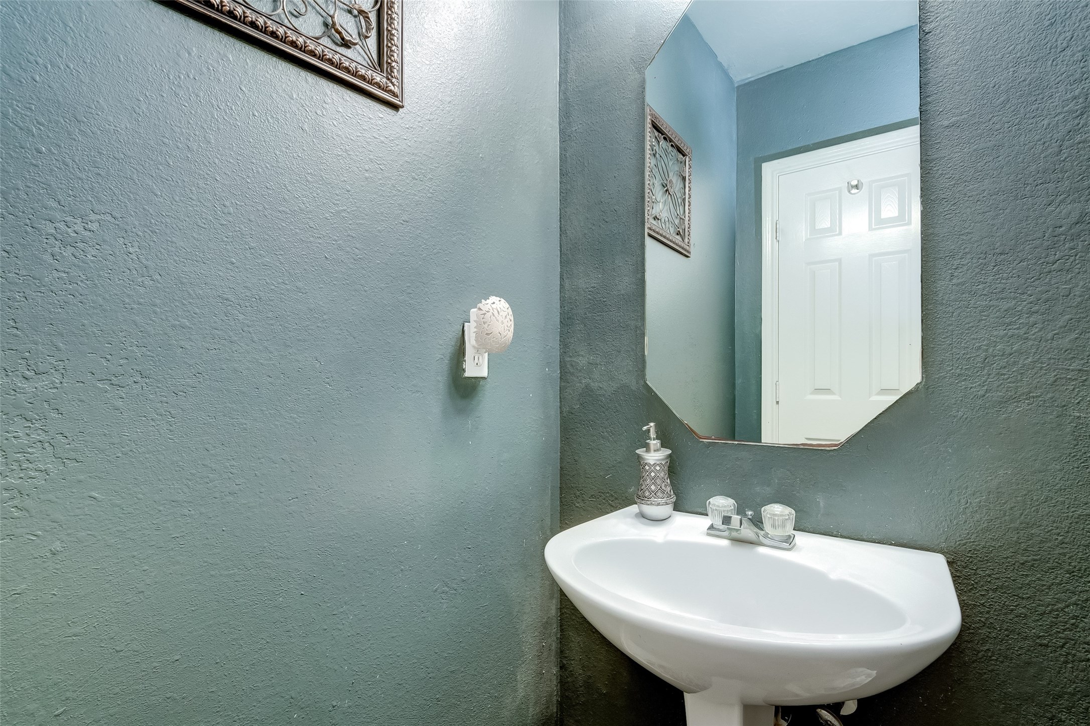 731 Annies Way Property Photo 19