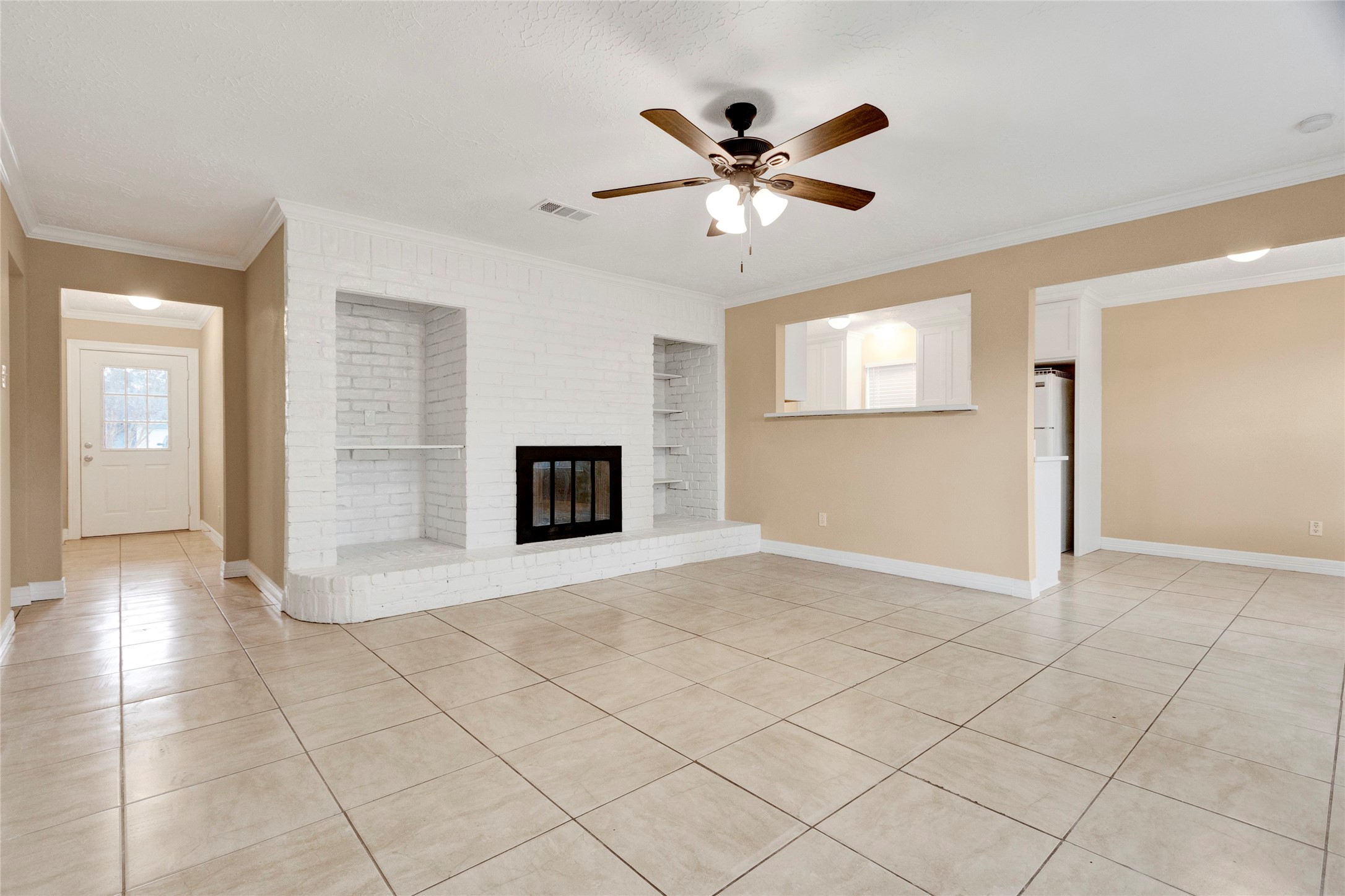9722 Desert Flower Lane Property Photo 8