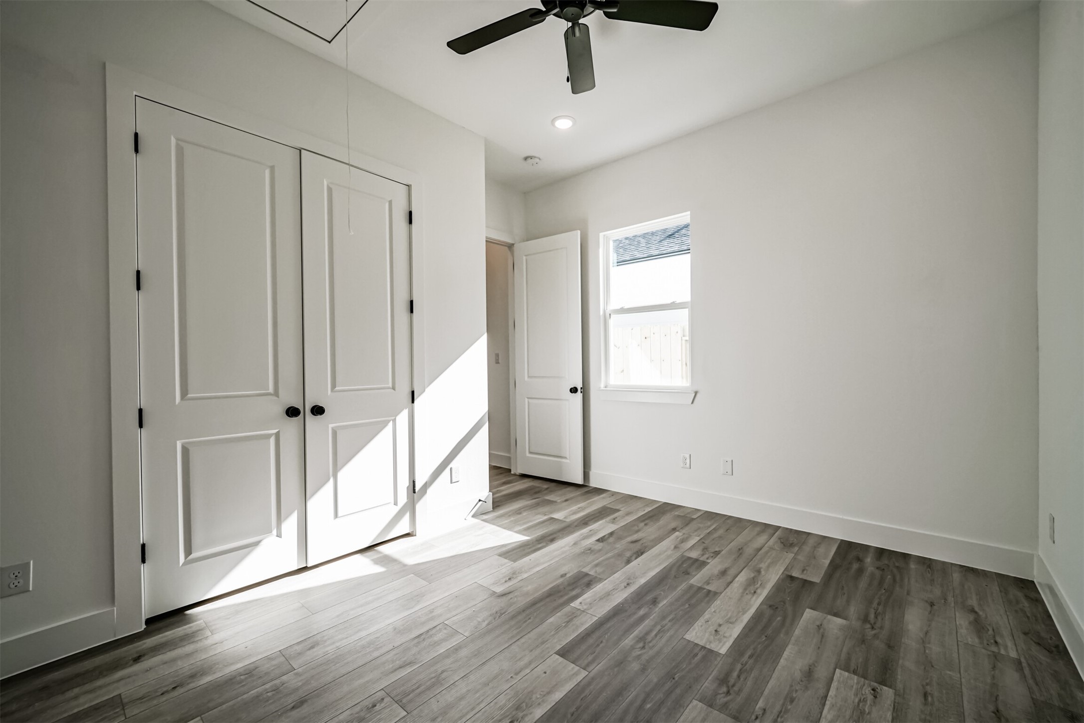 8409 Schneider Street Property Photo 14