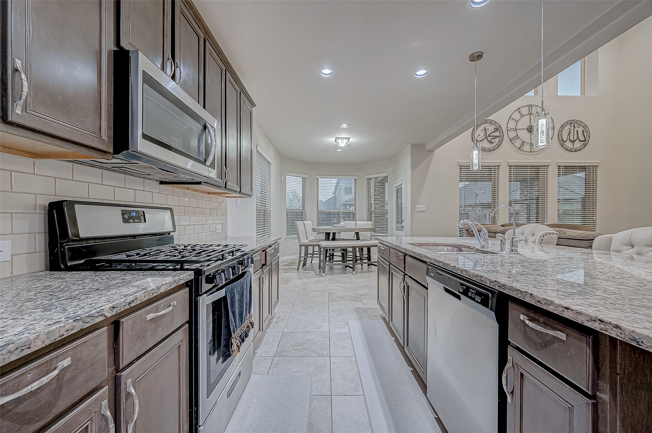 9815 Corben Creek Lane Property Photo 17