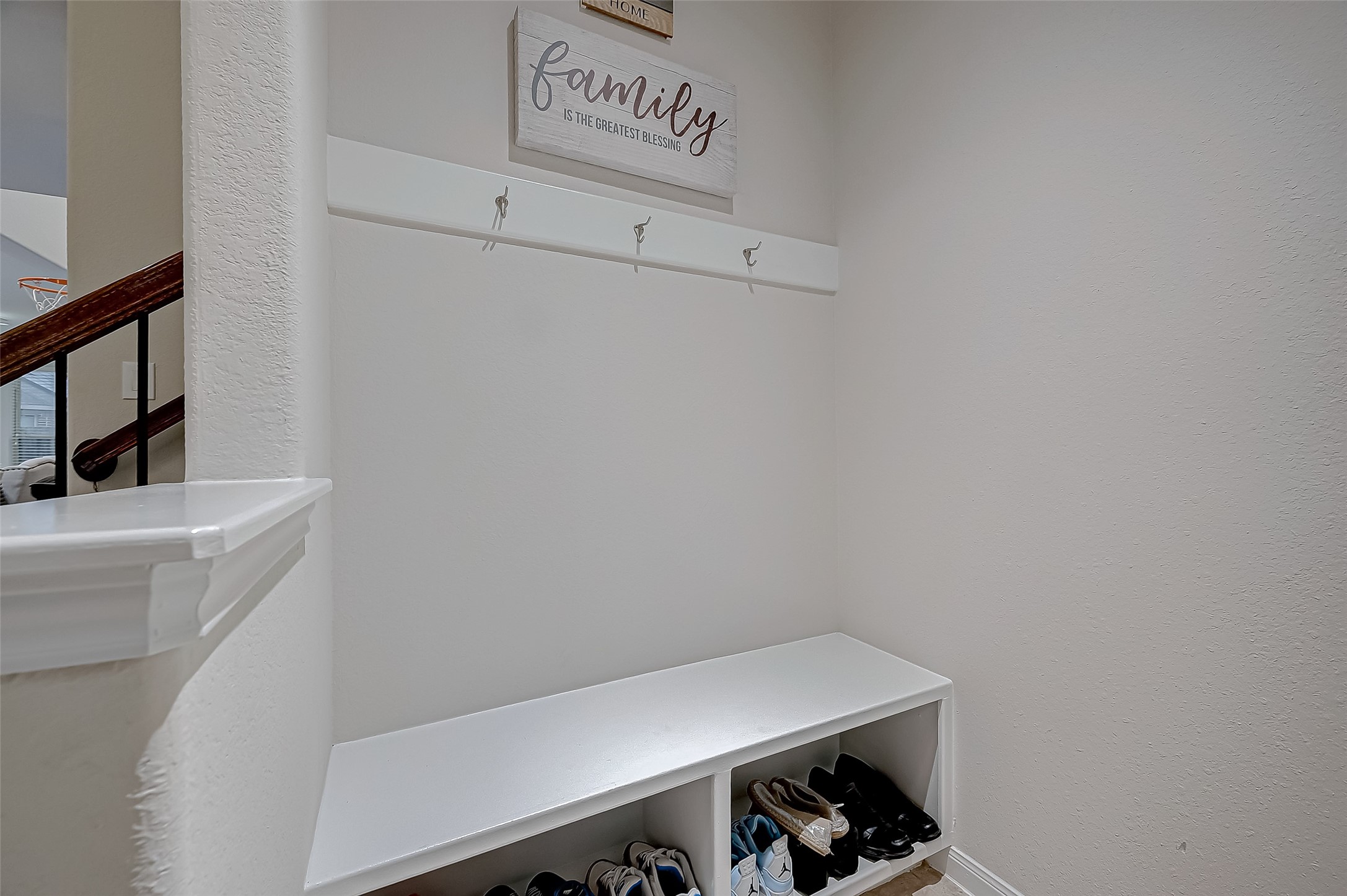 9815 Corben Creek Lane Property Photo 20