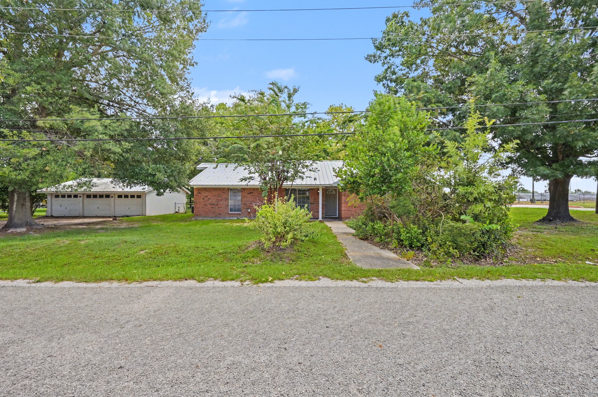 100 Bybee Street Property Photo 2