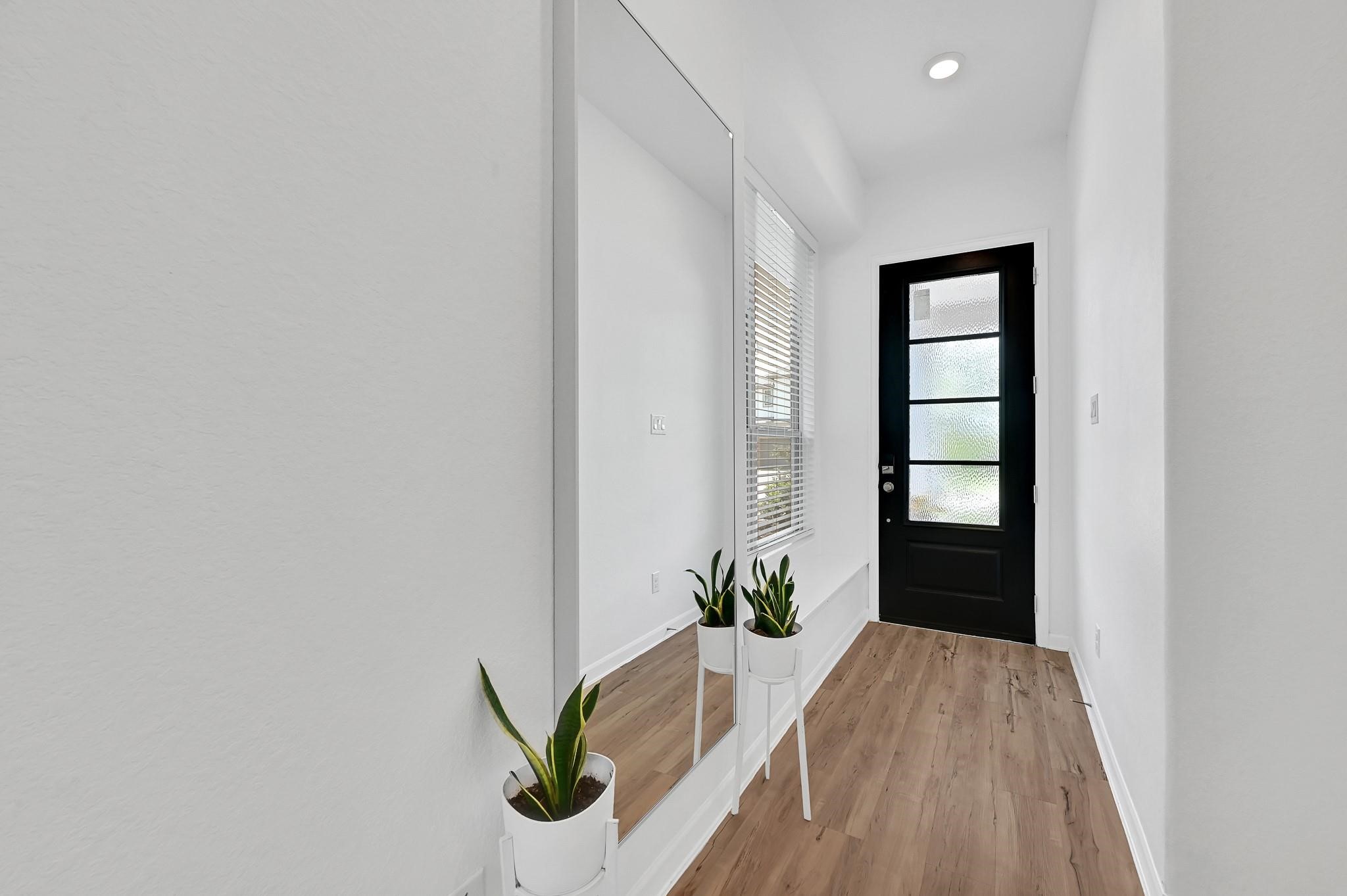 4027 Balboa Drive Property Photo 3