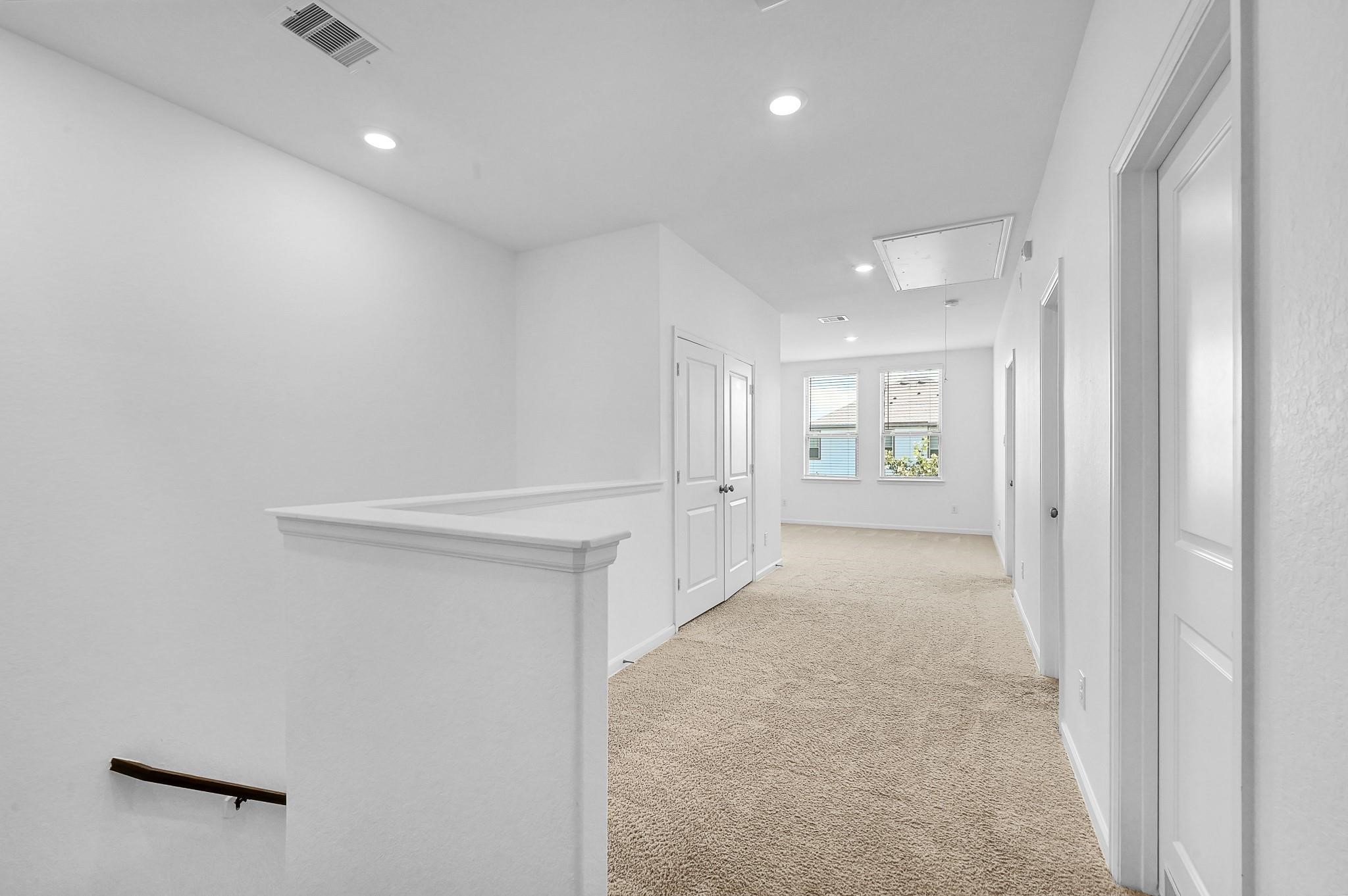4027 Balboa Drive Property Photo 11