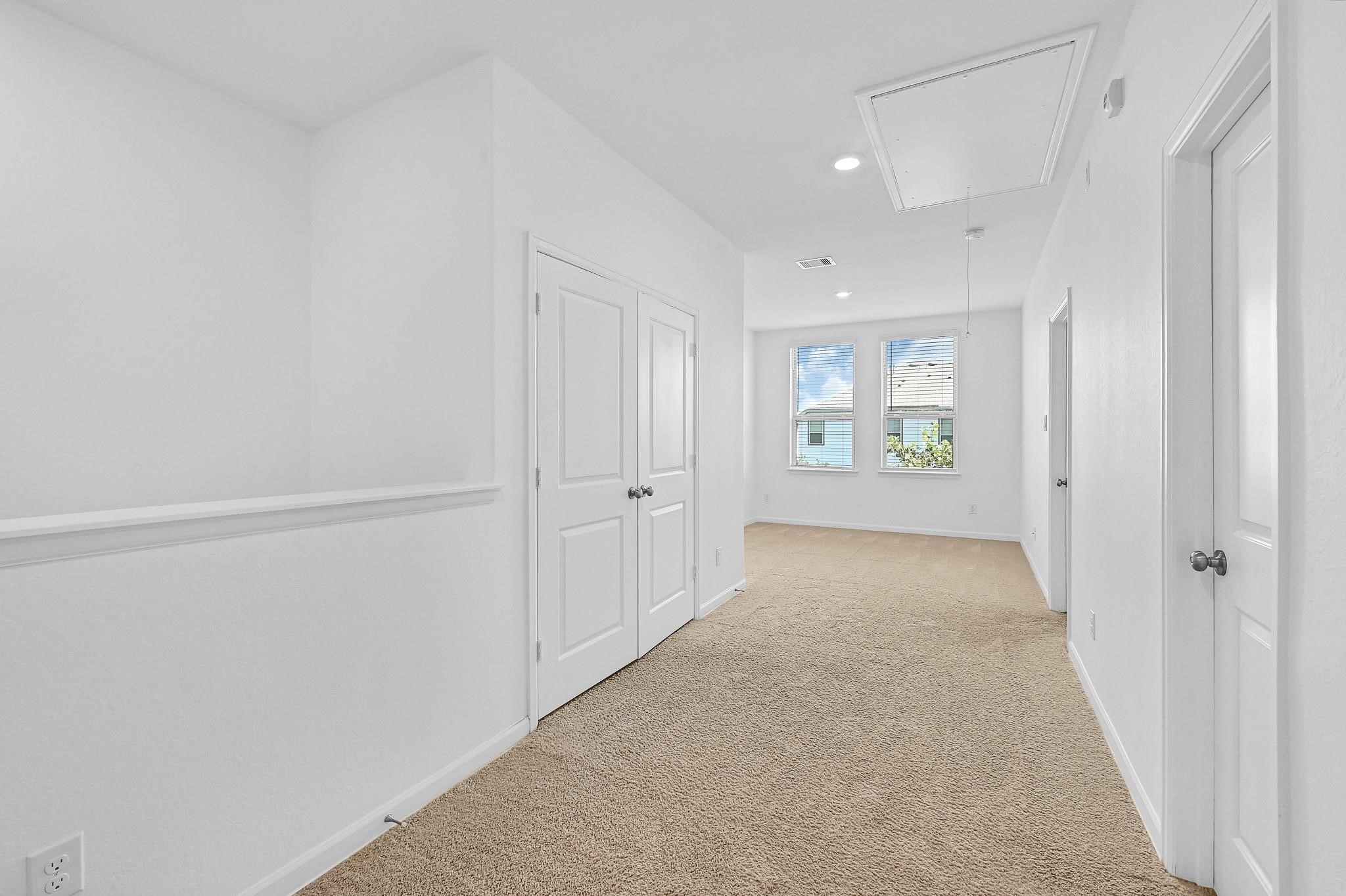 4027 Balboa Drive Property Photo 12