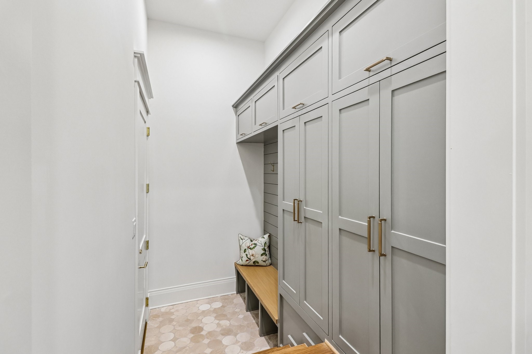 949 Ridge Street Property Photo 43