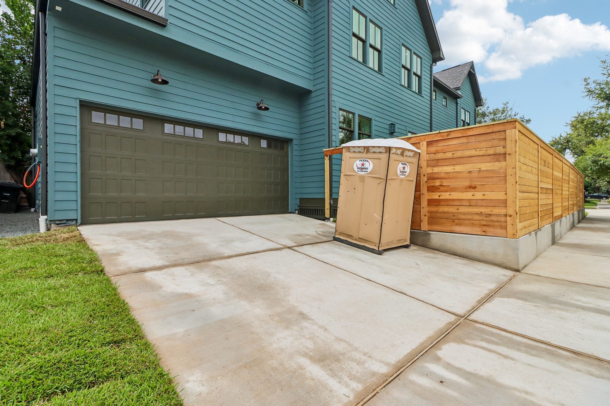 949 Ridge Street Property Photo 47