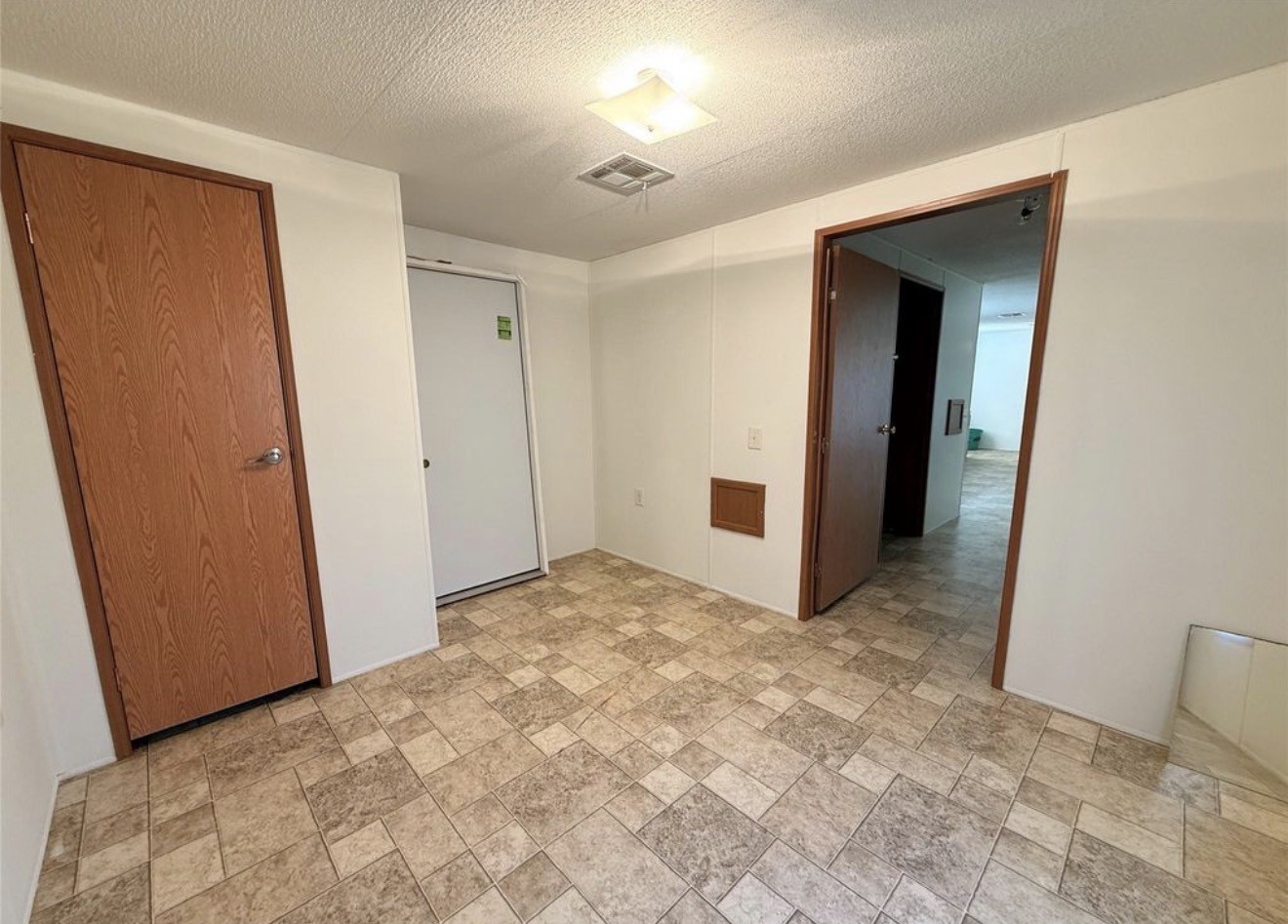 108 Meredino Drive Property Photo 6