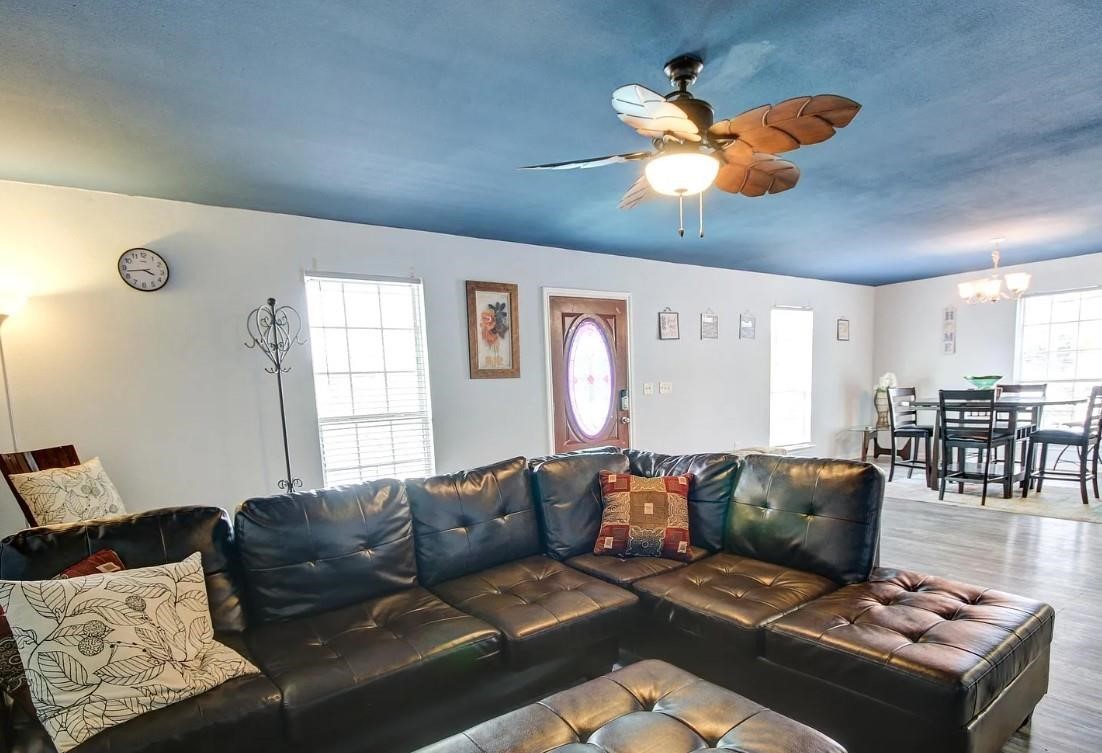 641 4th Street Property Photo 10