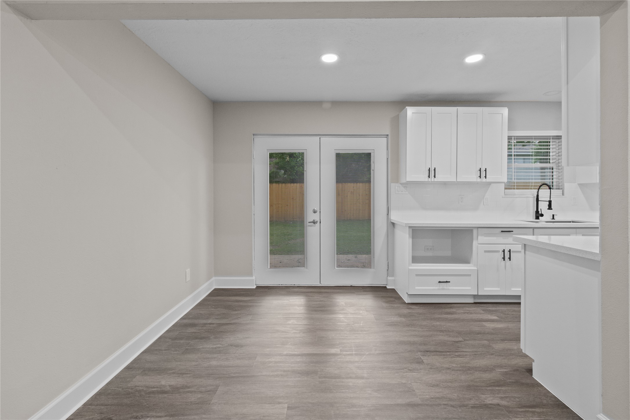 3319 Laurel Fork Drive Property Photo 4