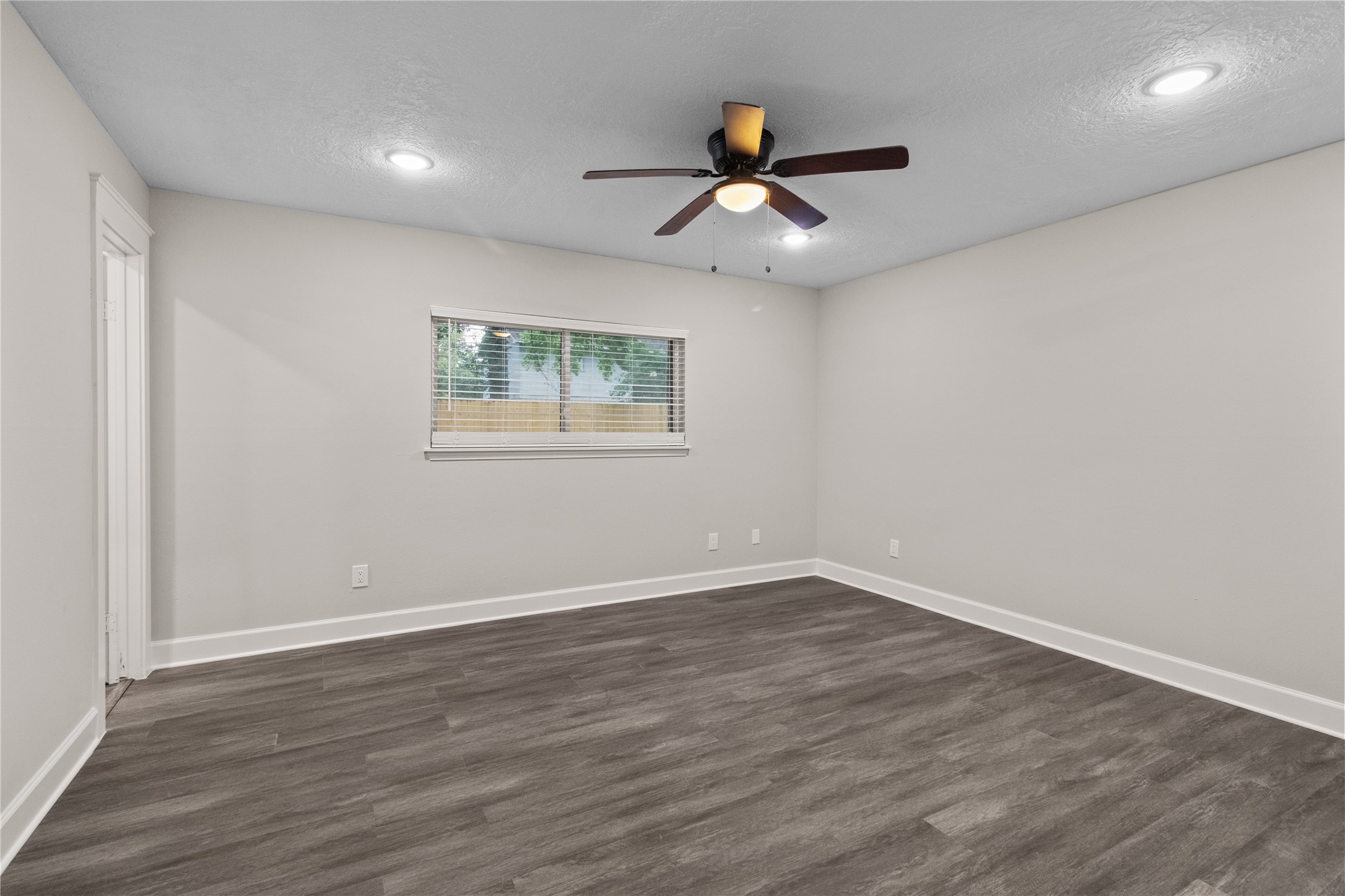 3319 Laurel Fork Drive Property Photo 7