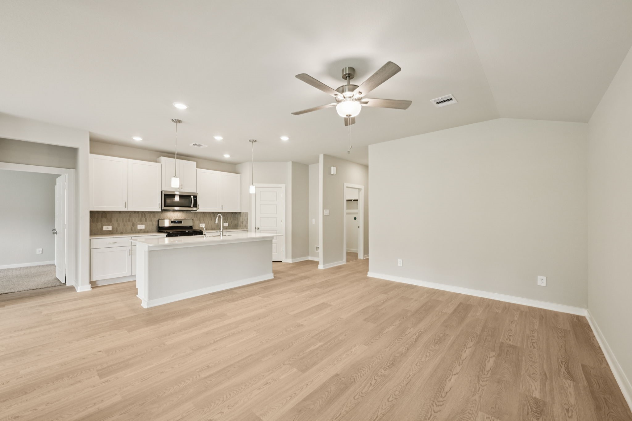 5225 Oakheath Forest Lane Property Photo 3