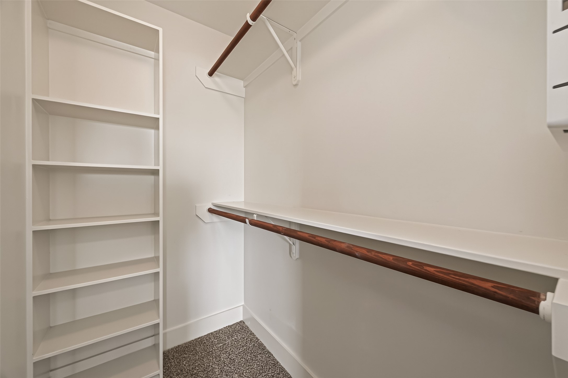 9829 Madeline Alyssa Court Property Photo 23