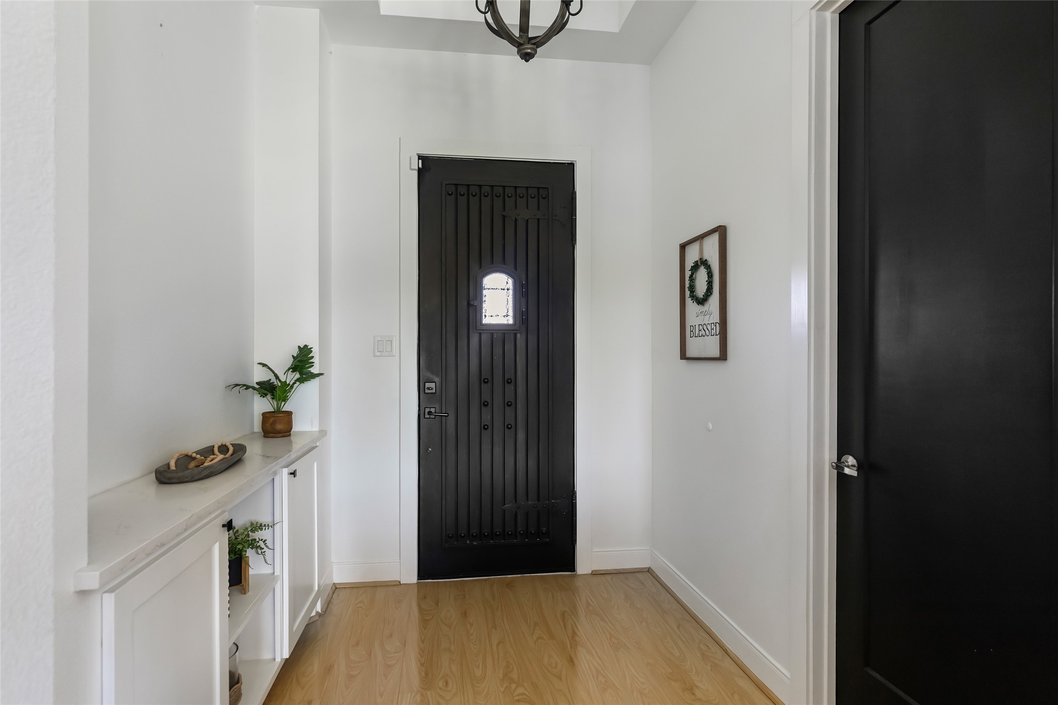 15933 Enloe Street Property Photo 5
