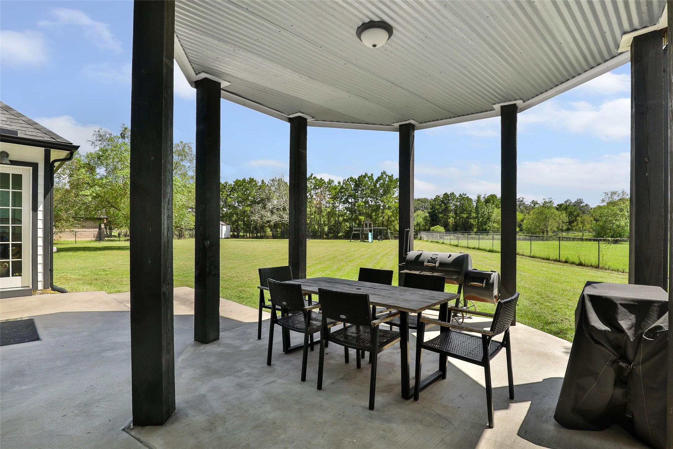 15933 Enloe Street Property Photo 40