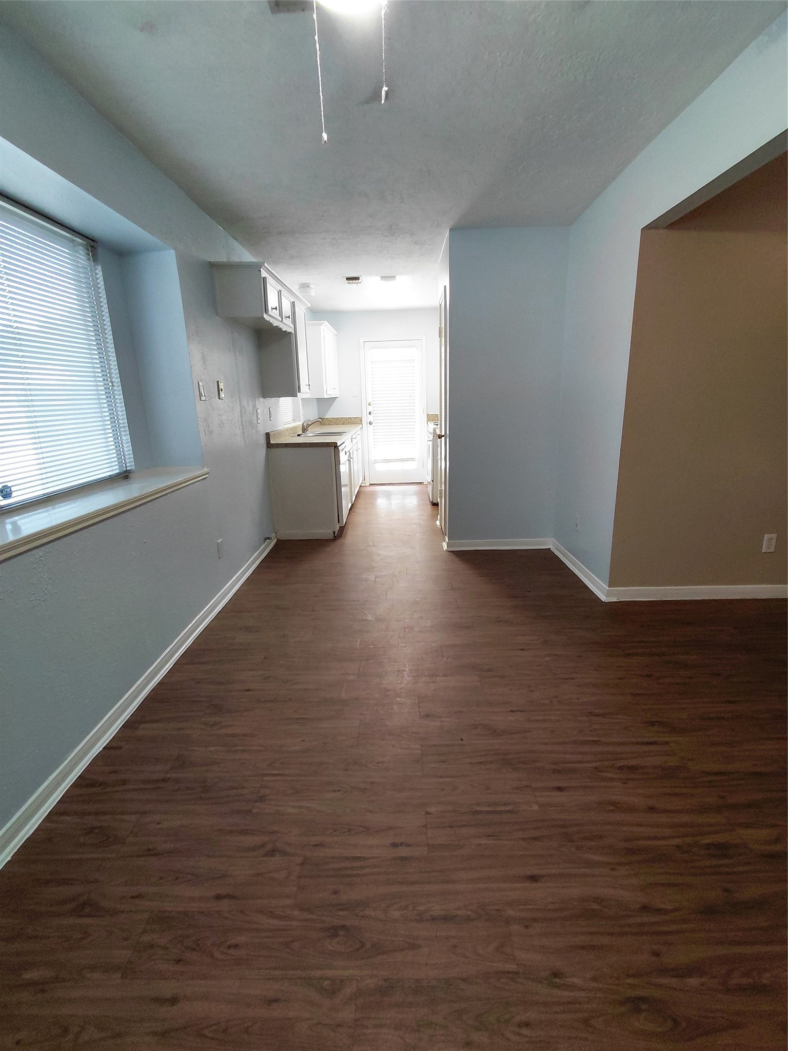 3203 Mourning Dove Drive Property Photo 7