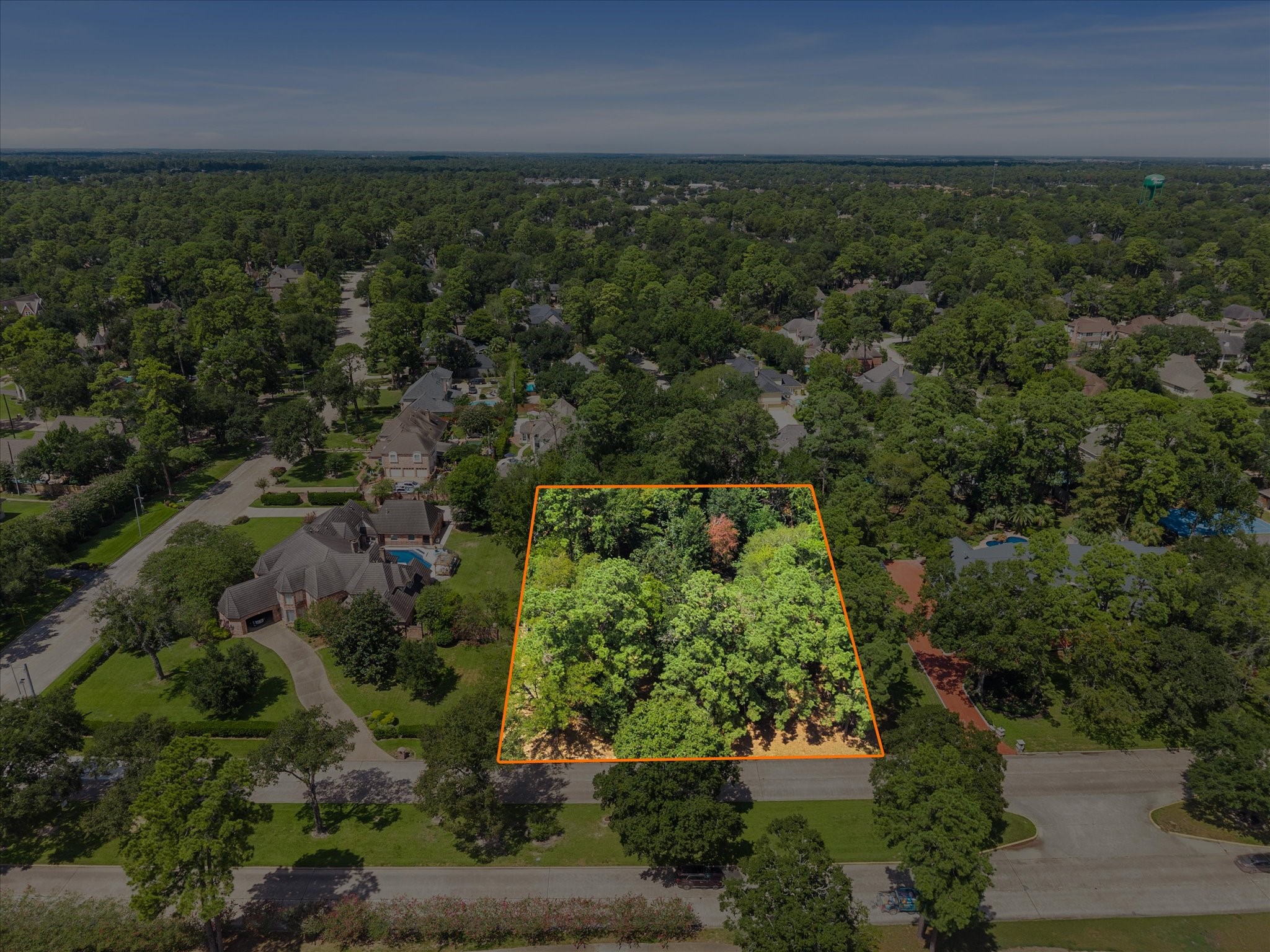 9106 Cypresswood Drive Property Photo 3