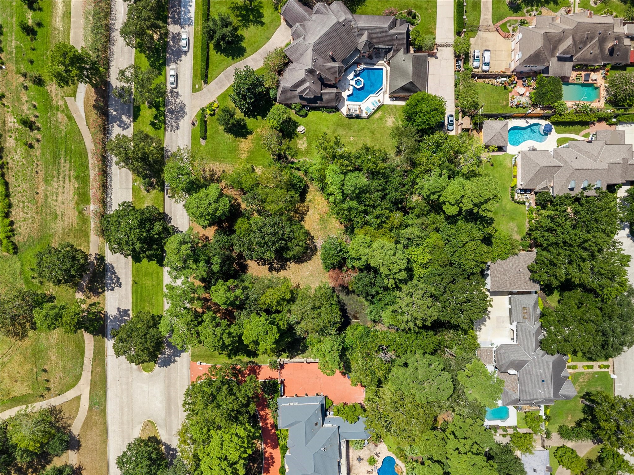 9106 Cypresswood Drive Property Photo 4
