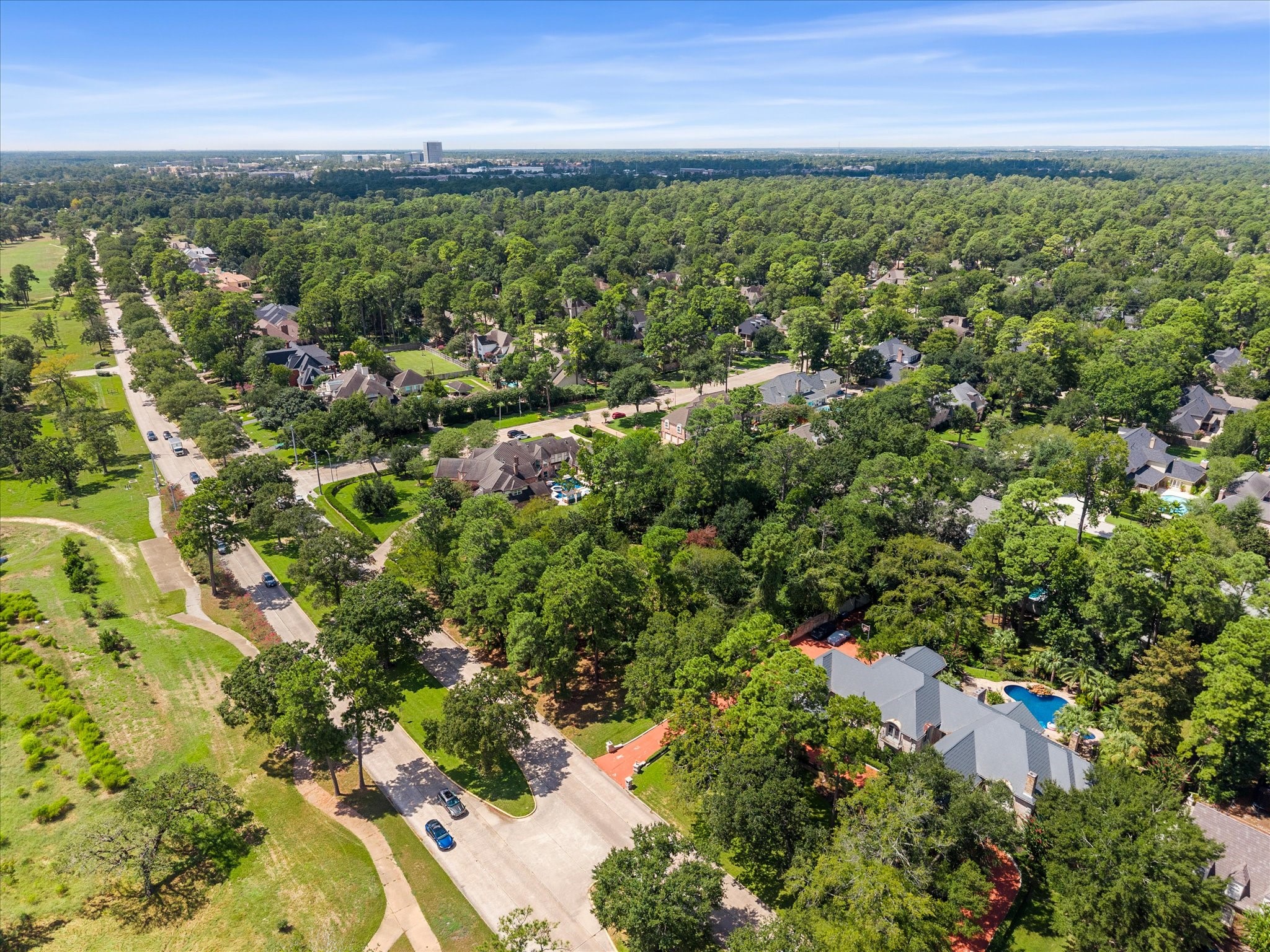 9106 Cypresswood Drive Property Photo 8