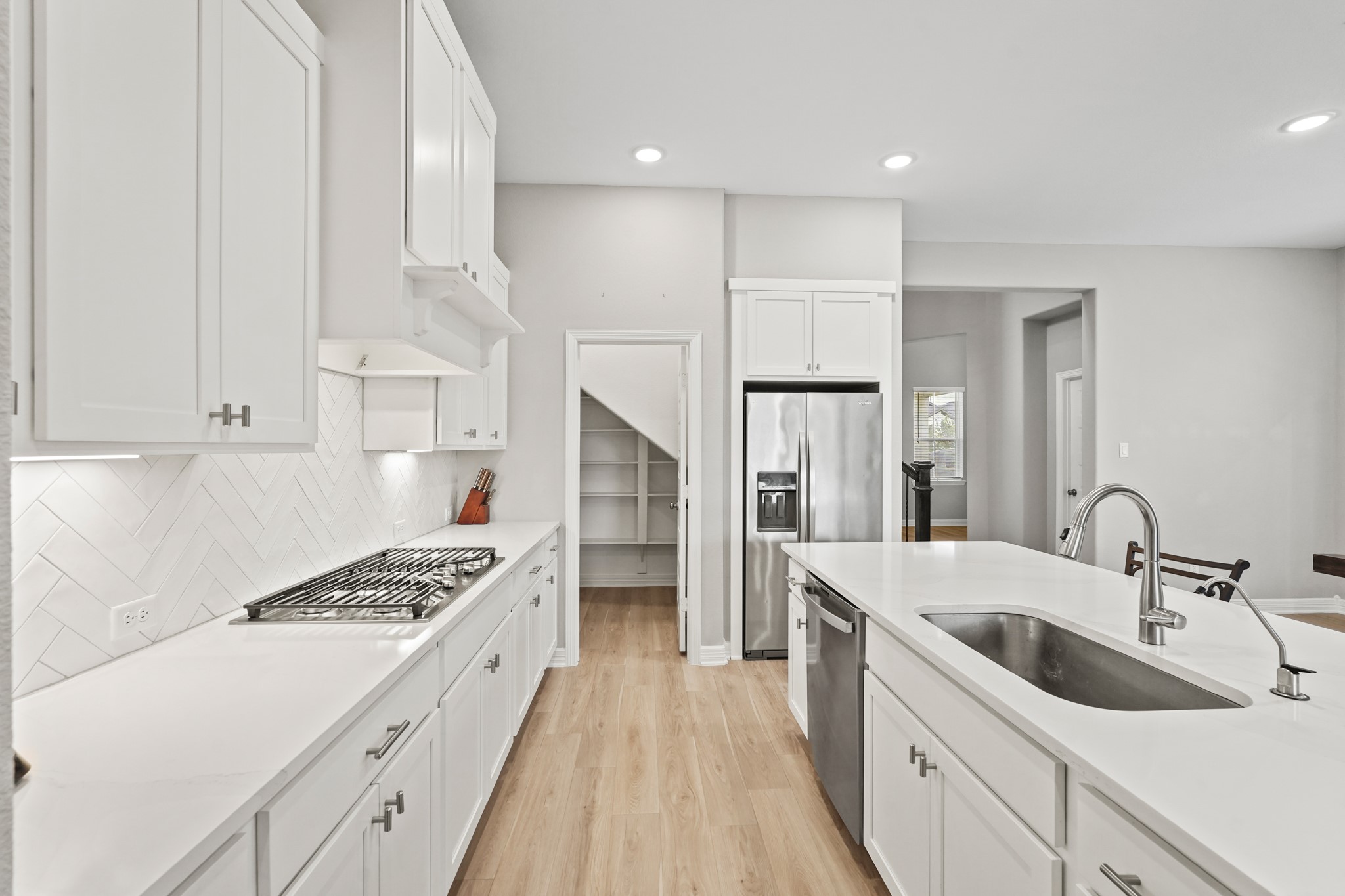 29006 Laurel Grove Lane Property Photo 6