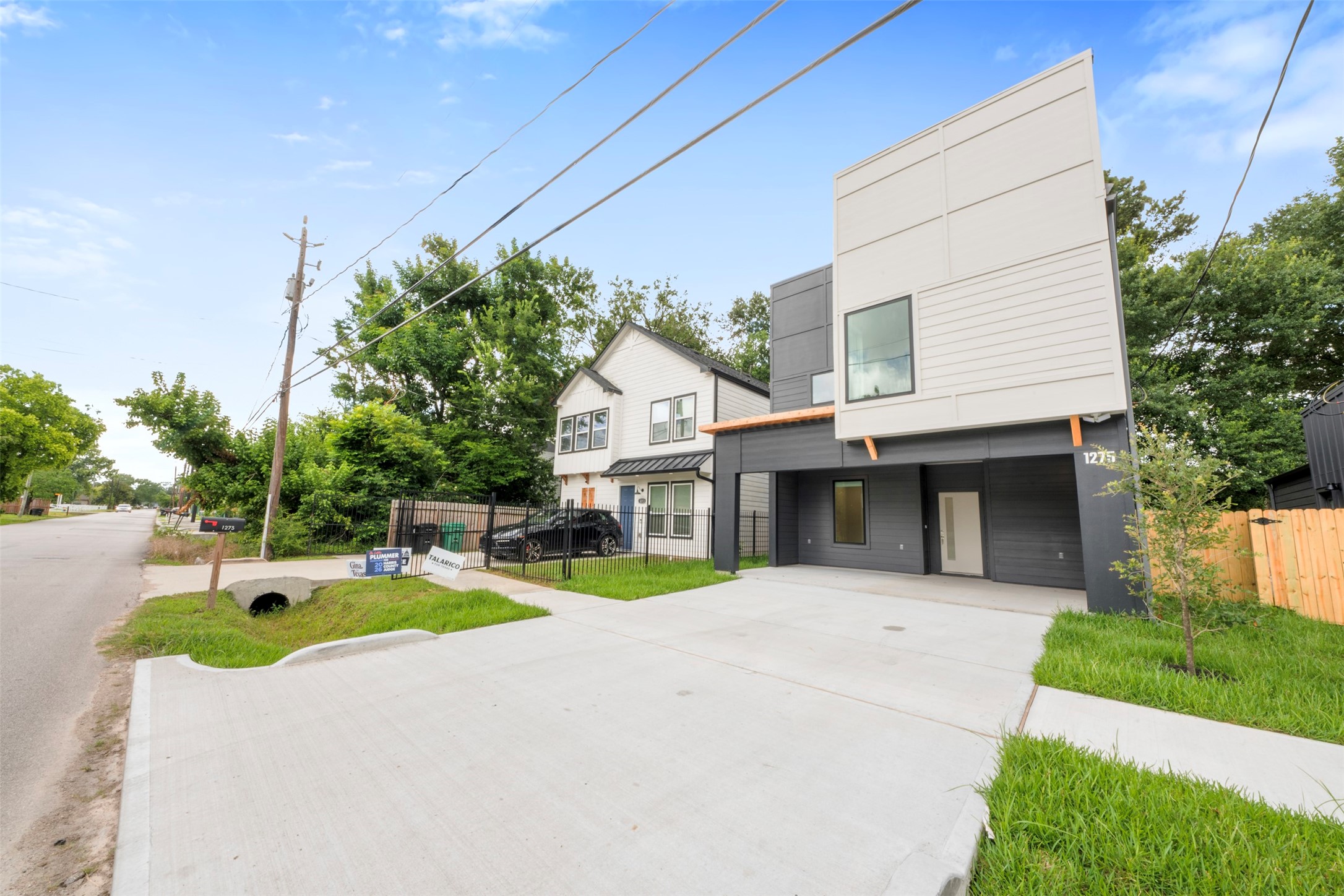 1275 Dewalt Street Property Photo 41