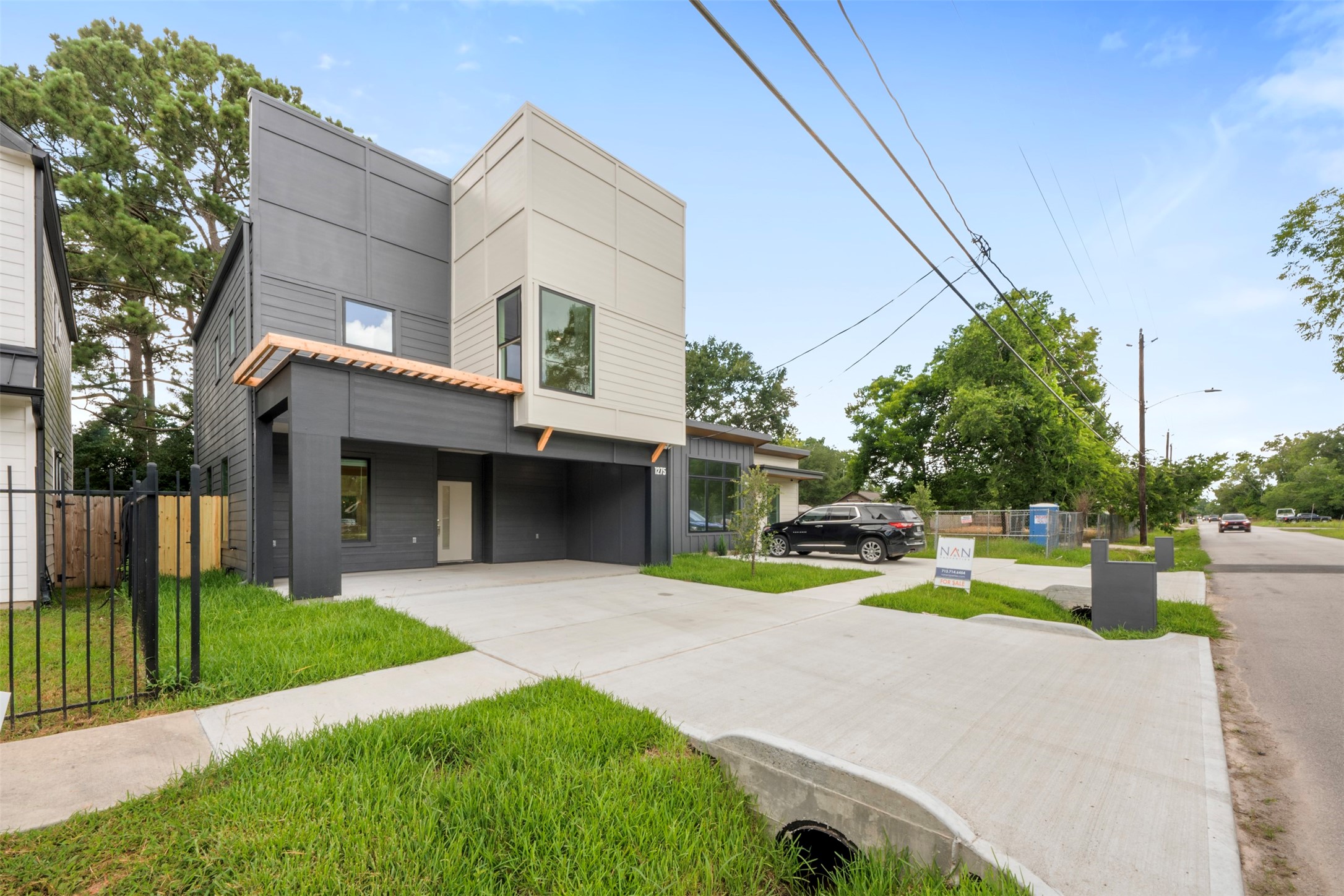 1275 Dewalt Street Property Photo 42