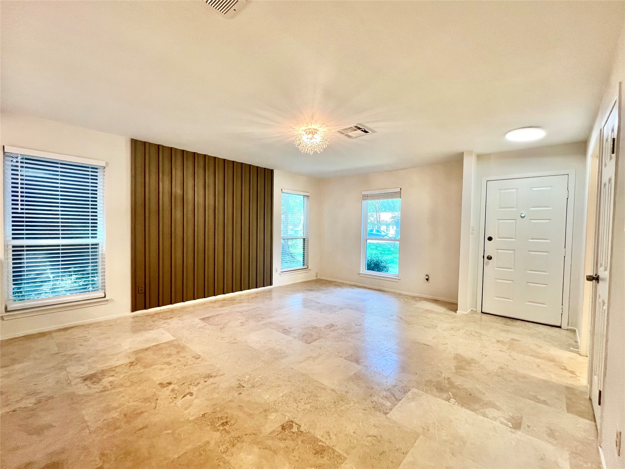 23 Dellforest Court Property Photo 8