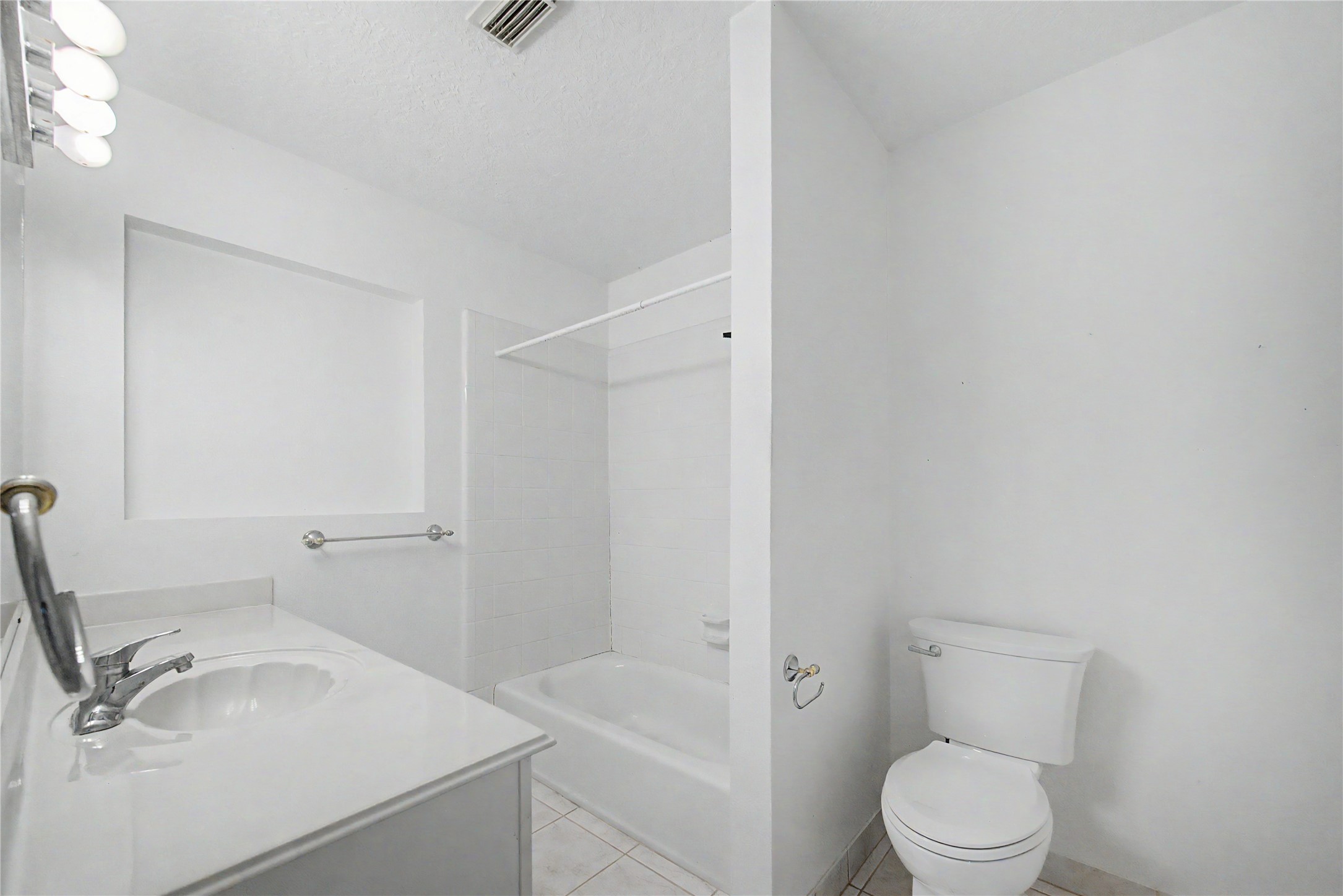 2016 Vince Street Property Photo 24