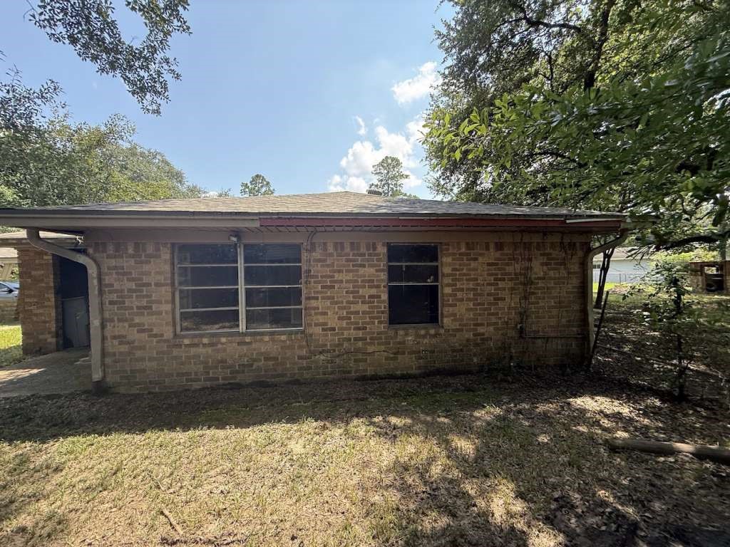 362 County Road 857 Property Photo 11