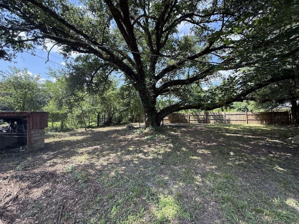362 County Road 857 Property Photo 12