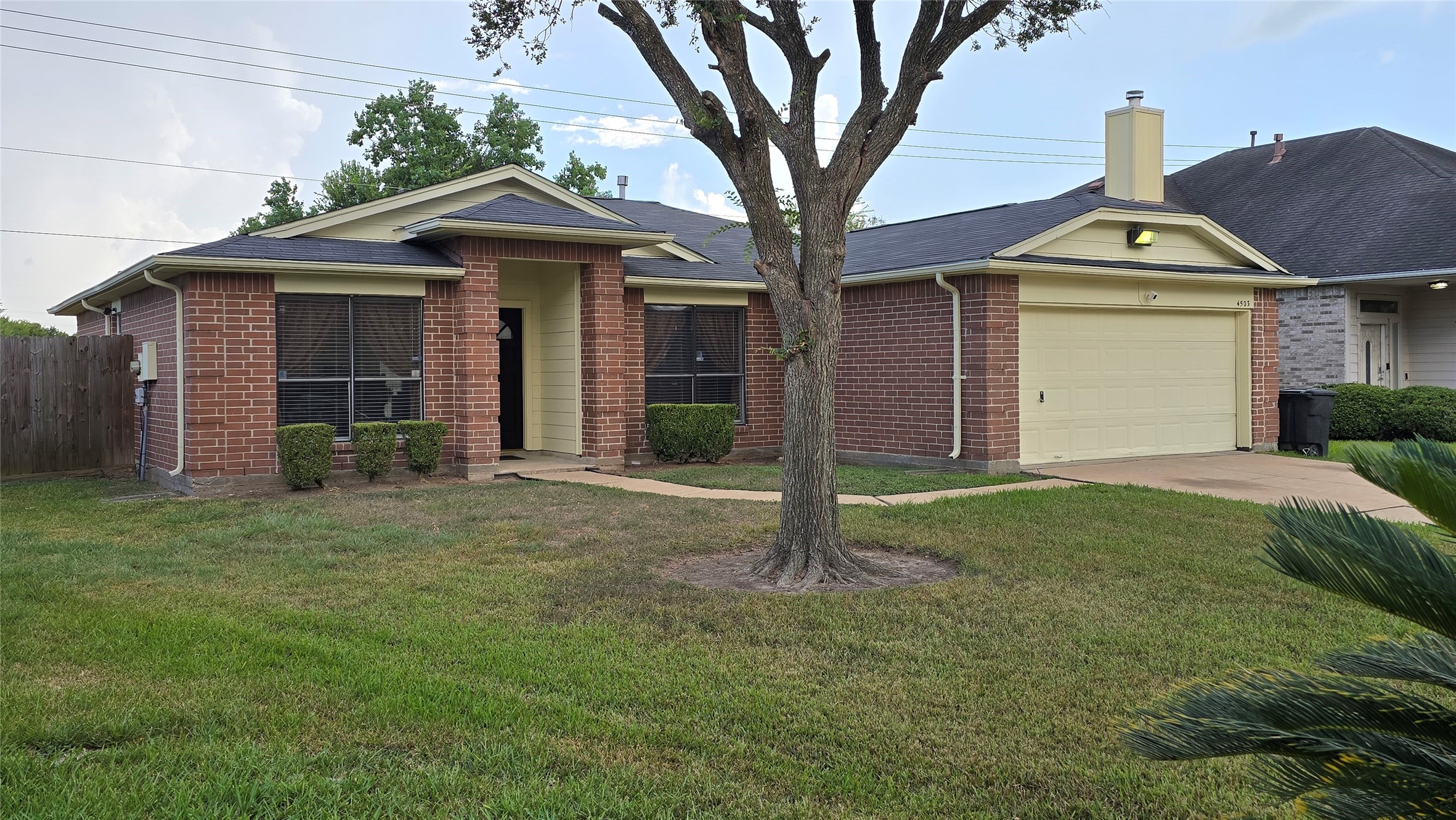 4503 Buckleridge Road Property Photo 2