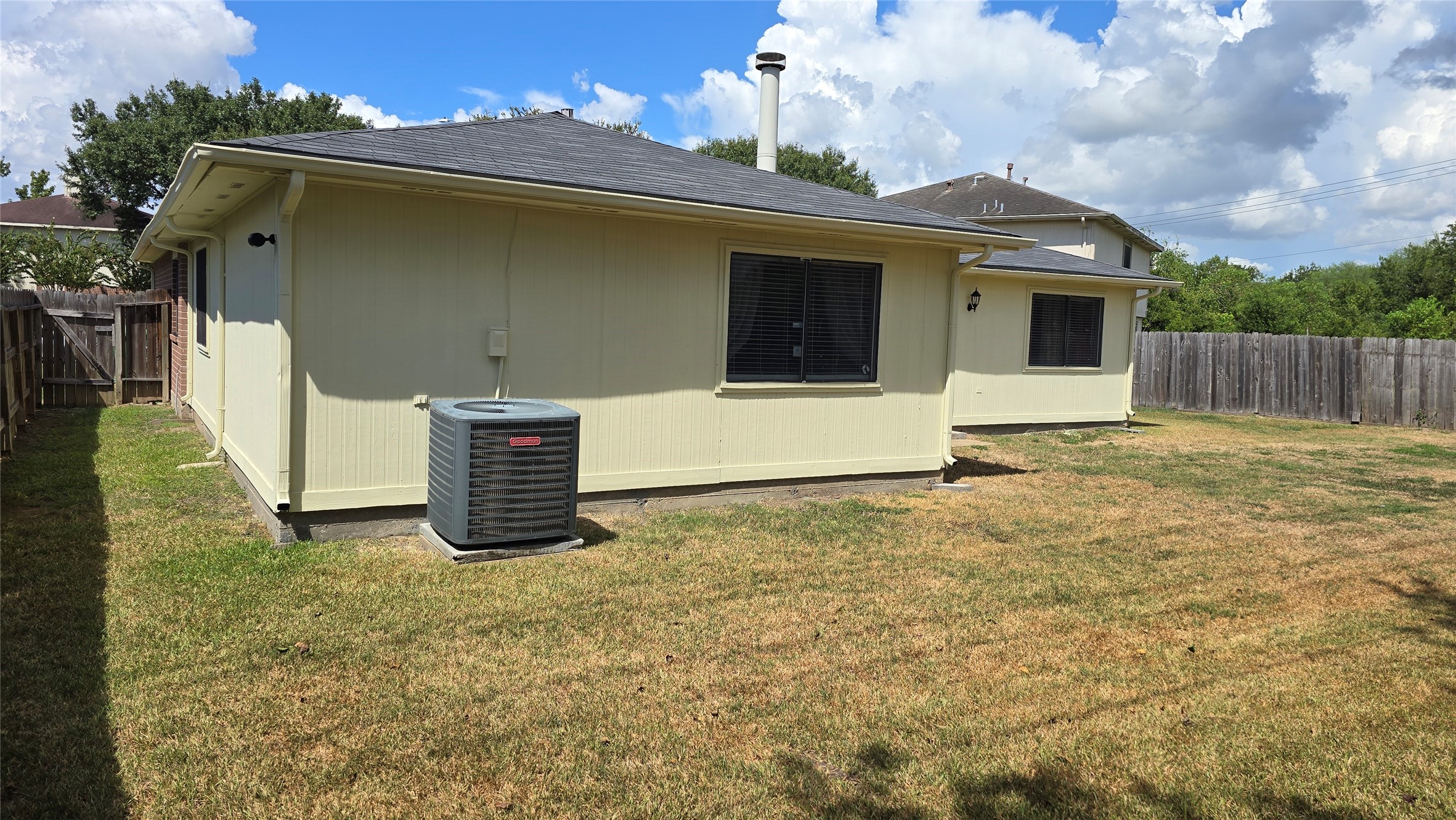 4503 Buckleridge Road Property Photo 3