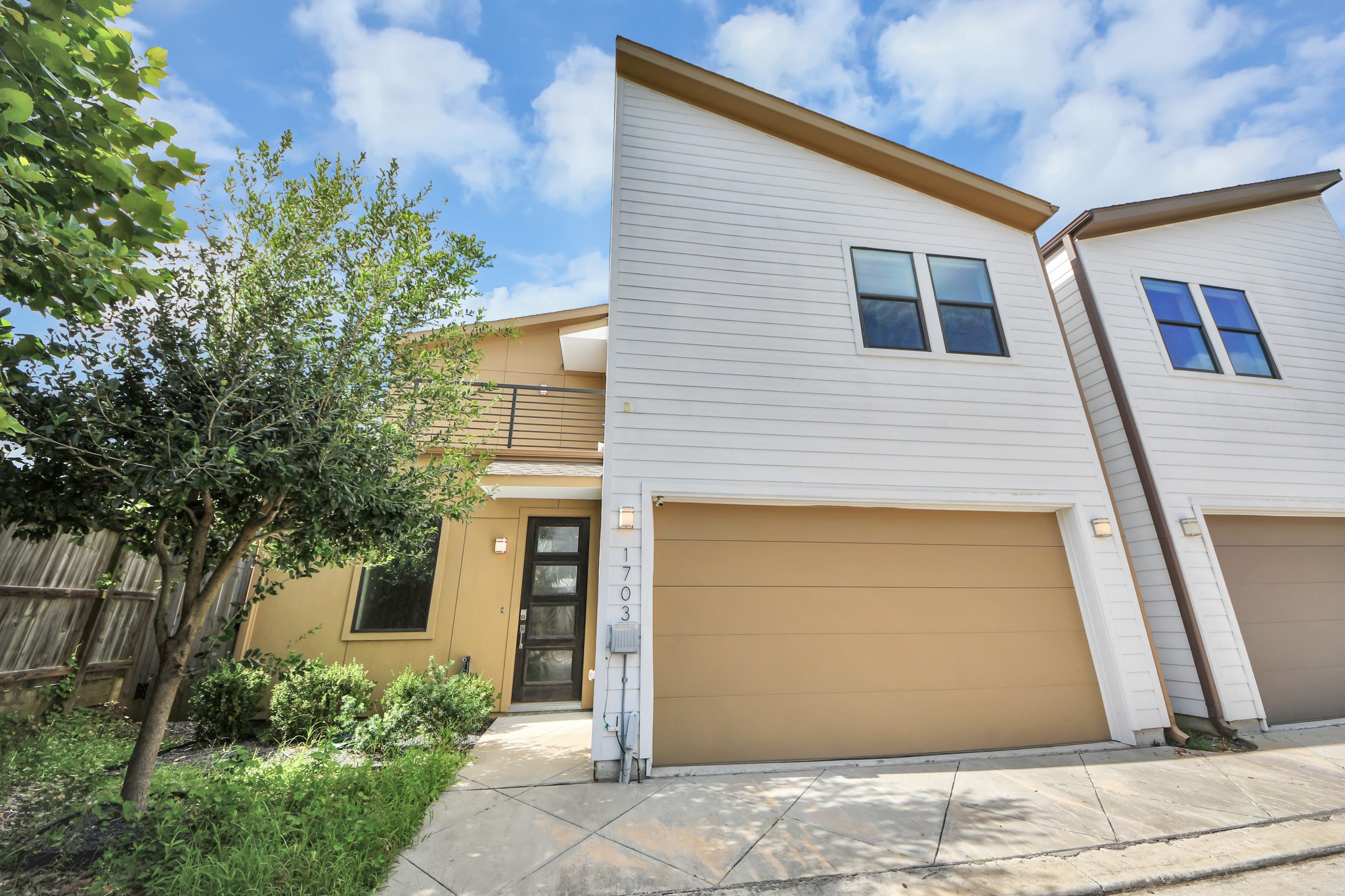 1703 Cedrocanna Lane Property Photo 8