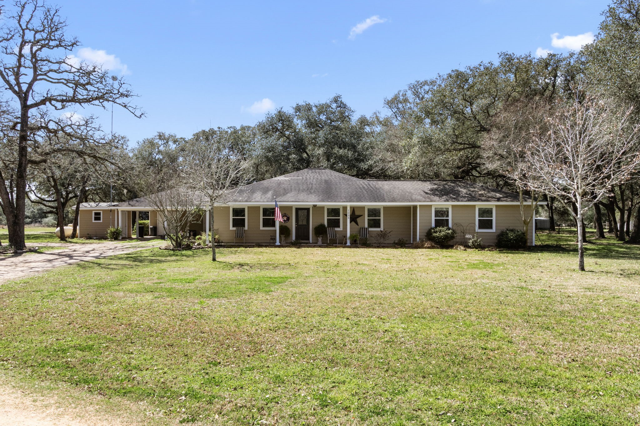 1035 Baron Lane Property Photo