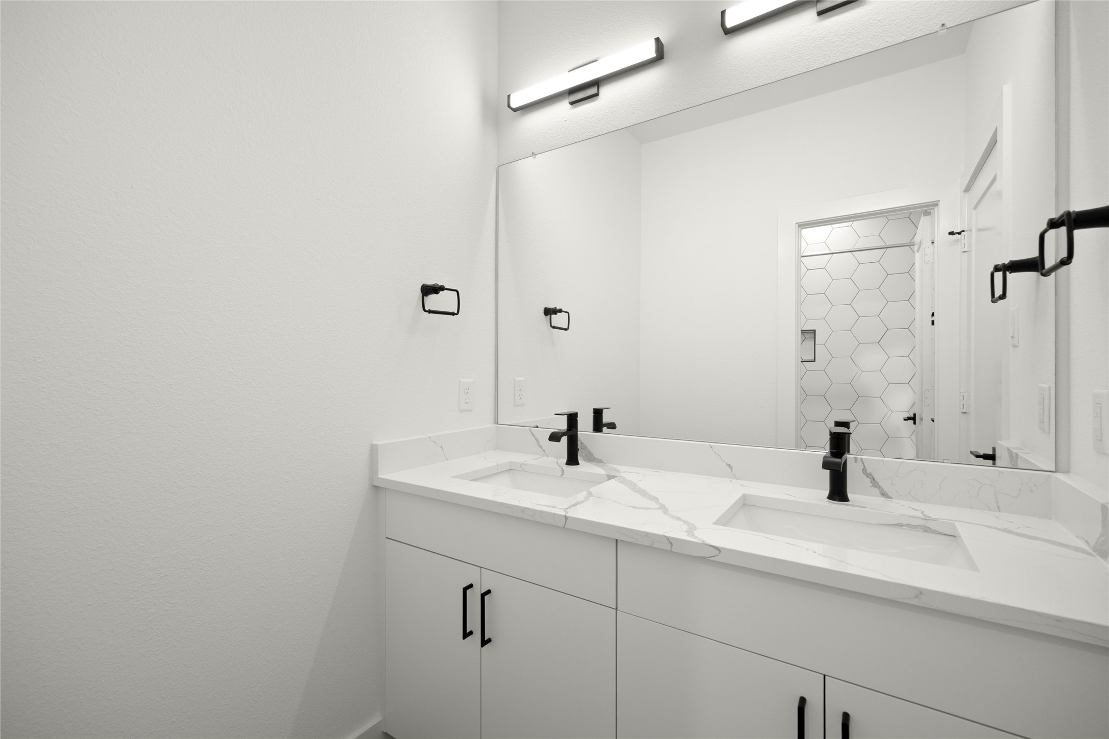 2729 Solbrook Lane Property Photo 21