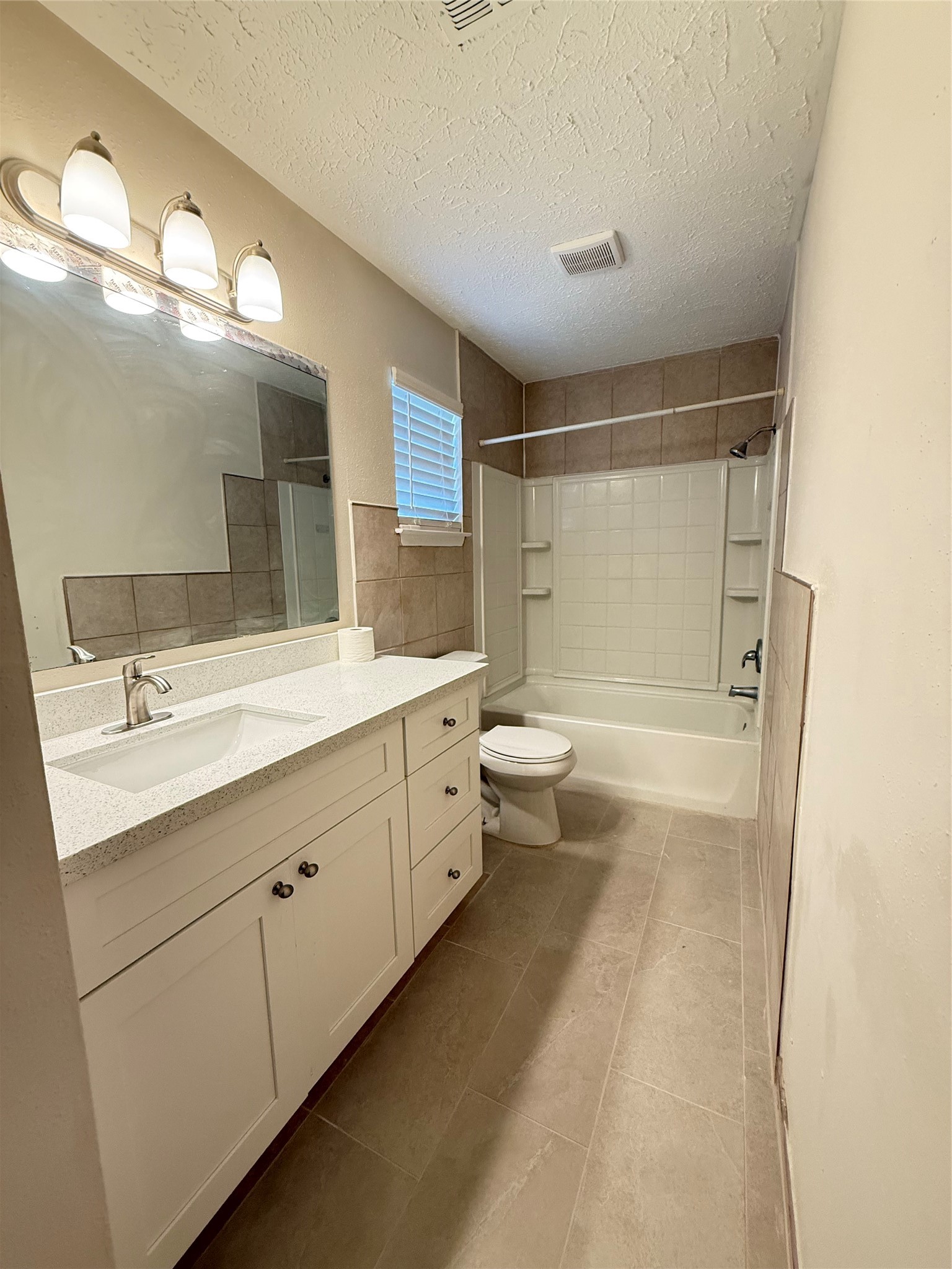 7535 Hablo Drive Property Photo 10