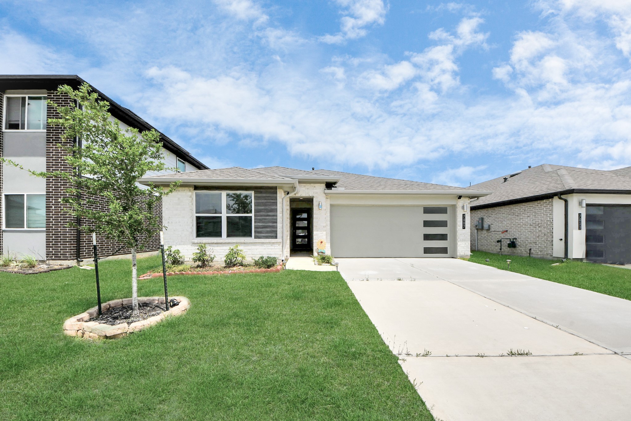 7007 Fleetwood Crescent Way Property Photo 39