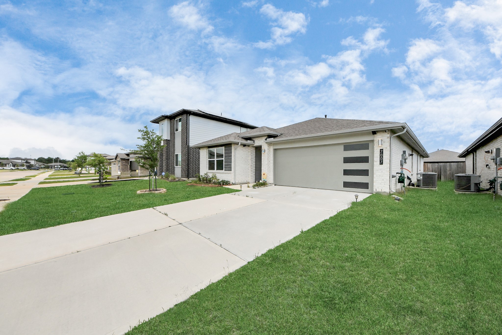 7007 Fleetwood Crescent Way Property Photo 41