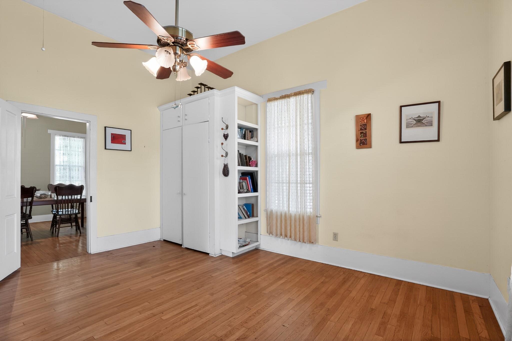 106 E Valverde Street, Brenham Tx 77833 Property Photo 19