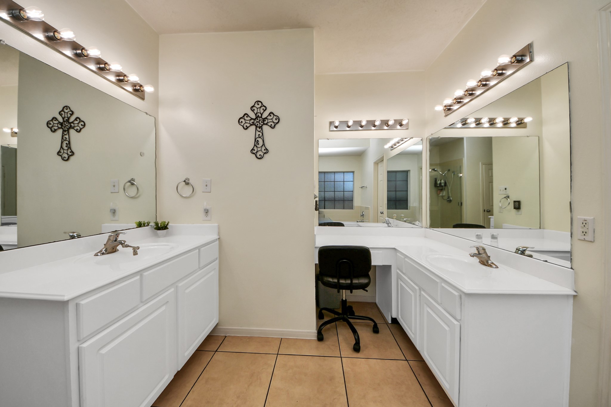 7903 Veranda Drive Property Photo 10