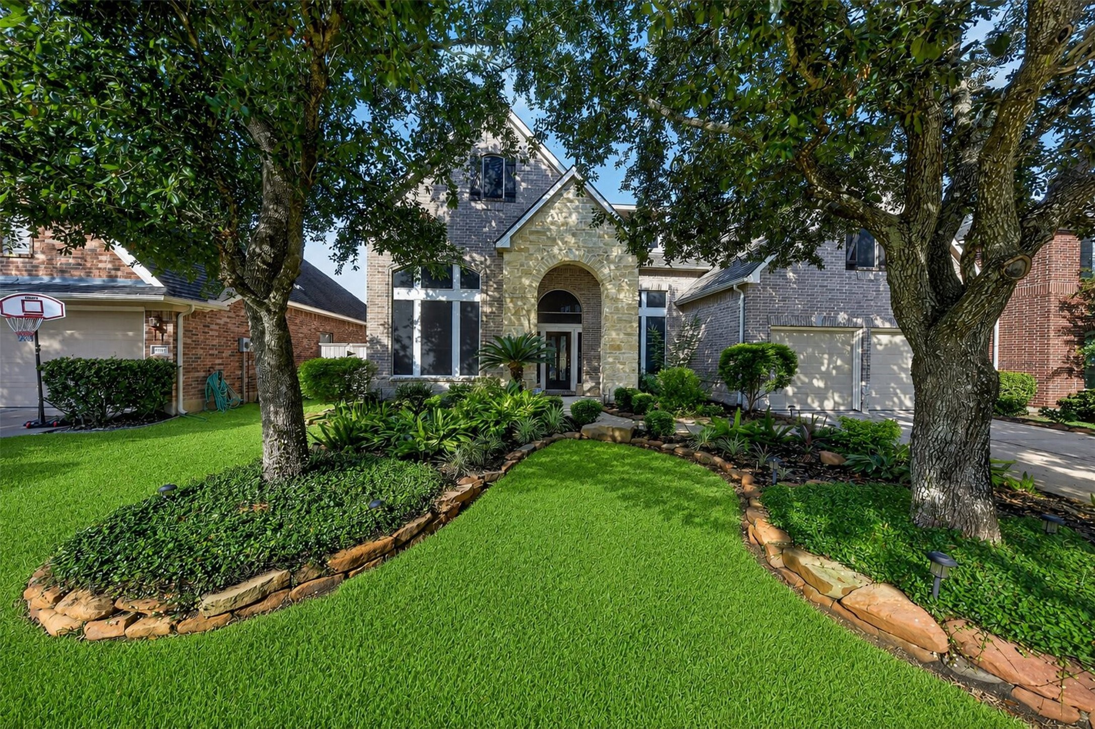 10515 Flaxen Manor Court Property Photo 4