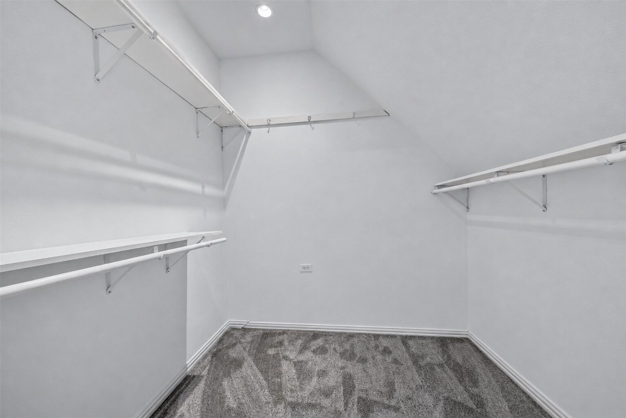 10515 Flaxen Manor Court Property Photo 34