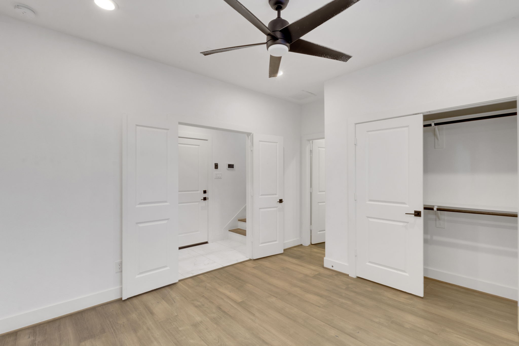 1526 Chestnut Street Property Photo 8