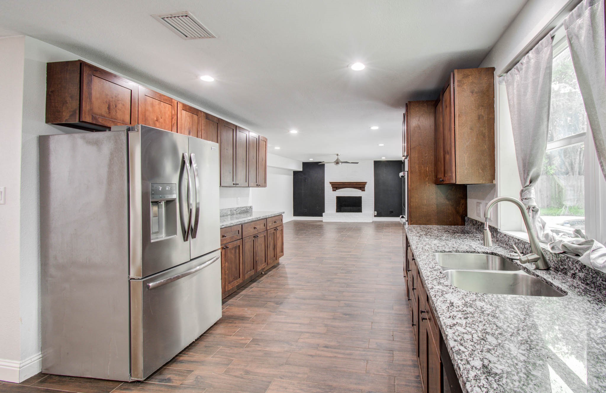 536 Robert E Lee Drive Property Photo 12