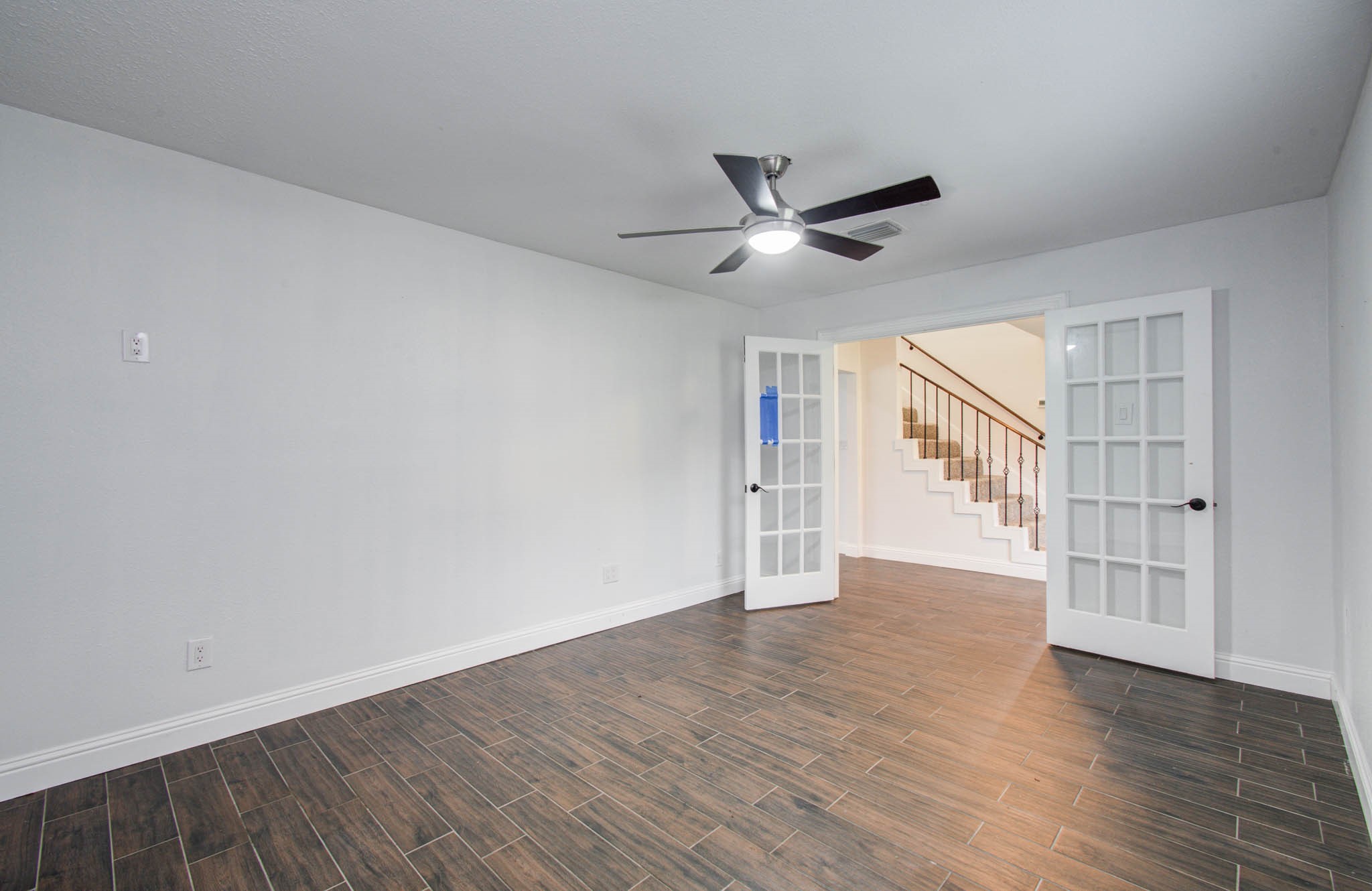 536 Robert E Lee Drive Property Photo 17